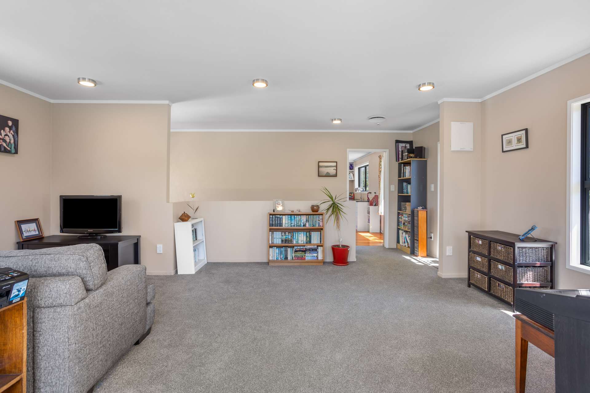 104 Sycamore Drive photo 6