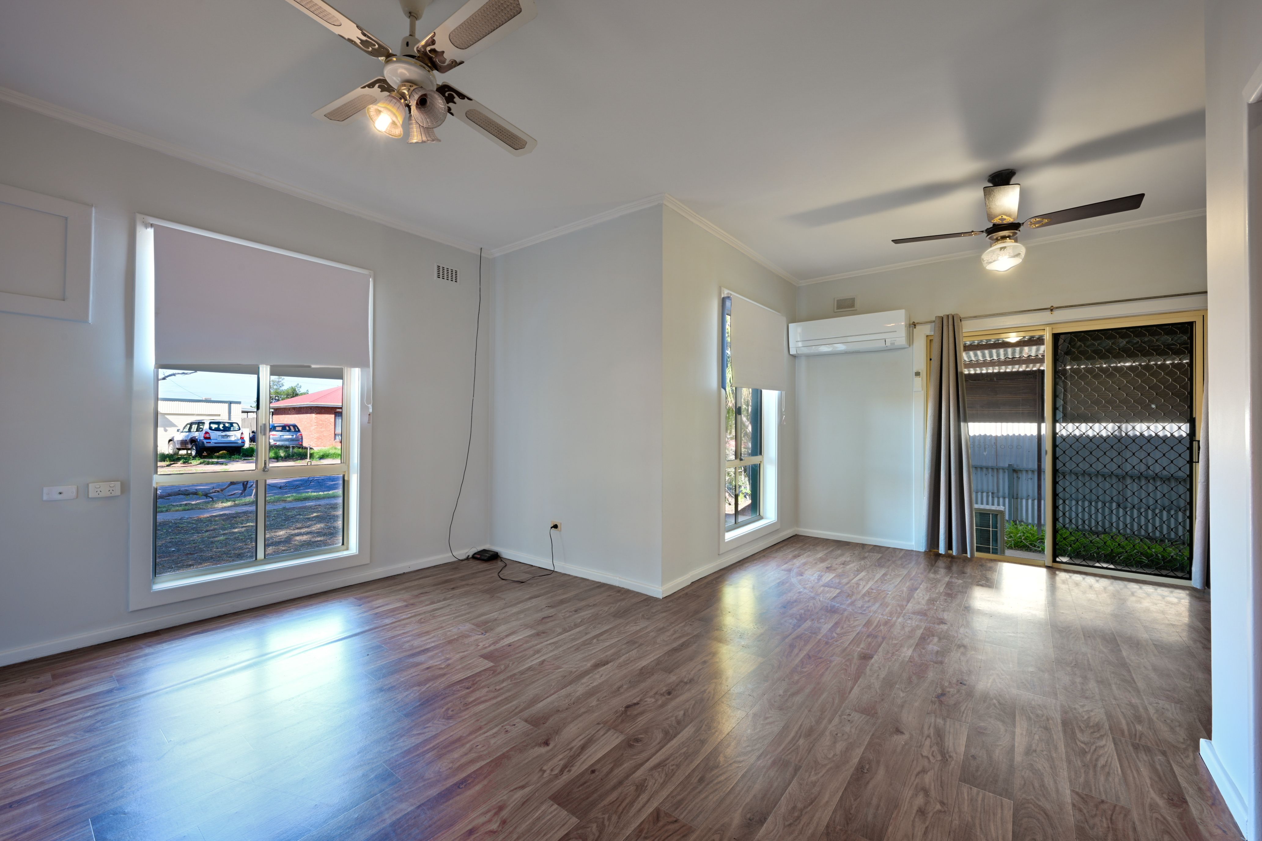 11 Kinnane Street — photo 3 of 14