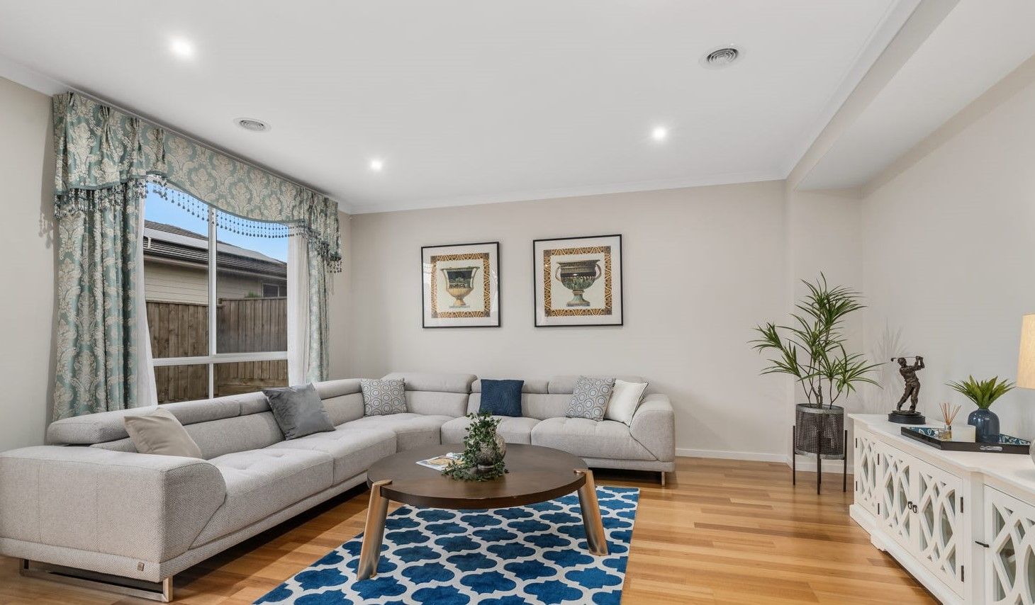 3 Grove Way, Wantirna South, VIC 3152