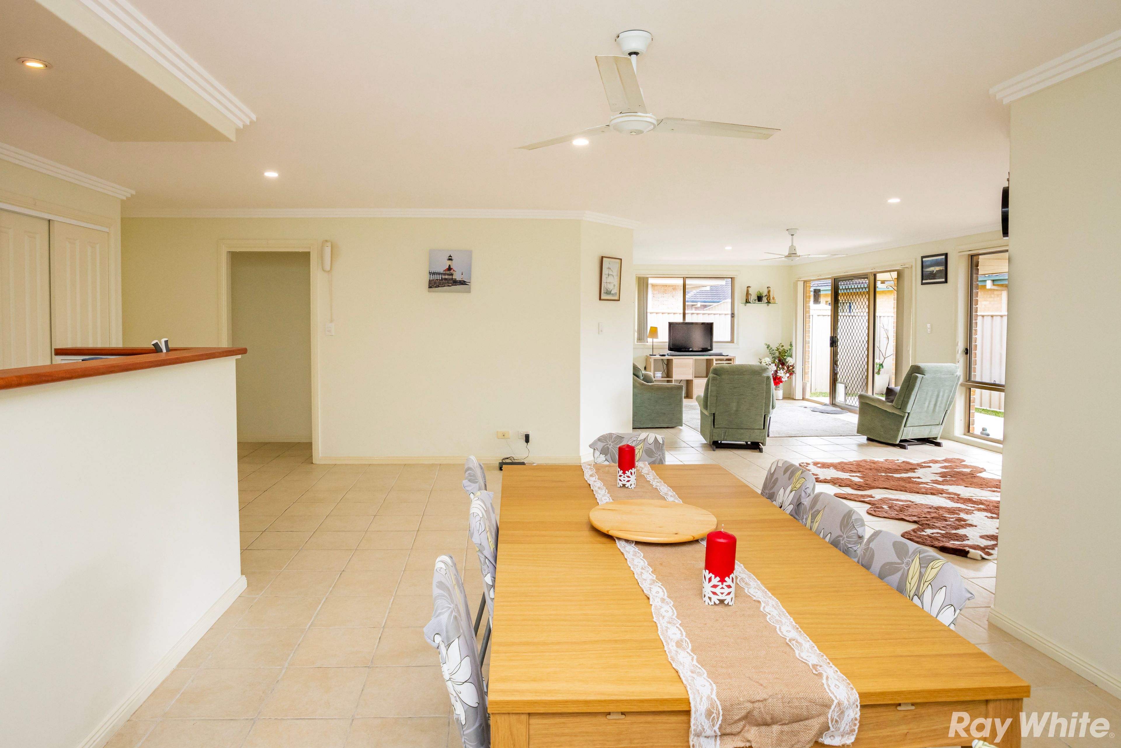 1/10 Nakara Court — photo 4 of 11