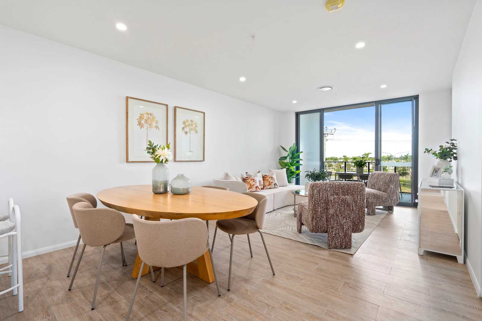 Hope Island, QLD 4212