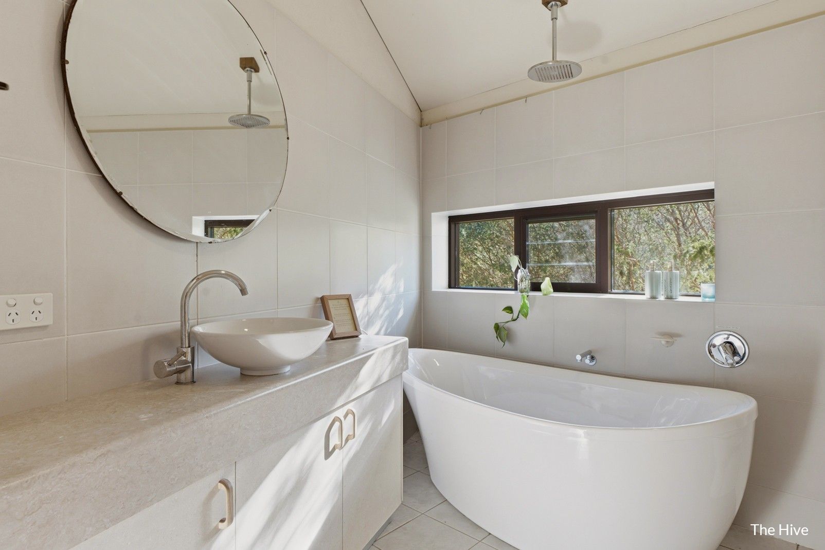 24 Hobson Road — photo 4 of 30