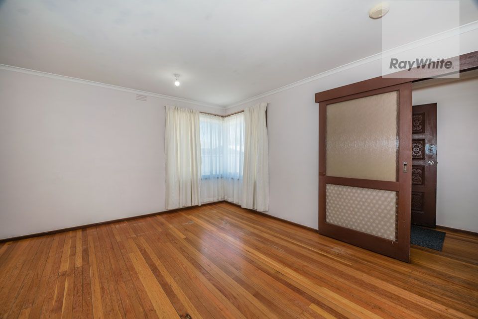 12 Salisbury Street, Thomastown, VIC 3074