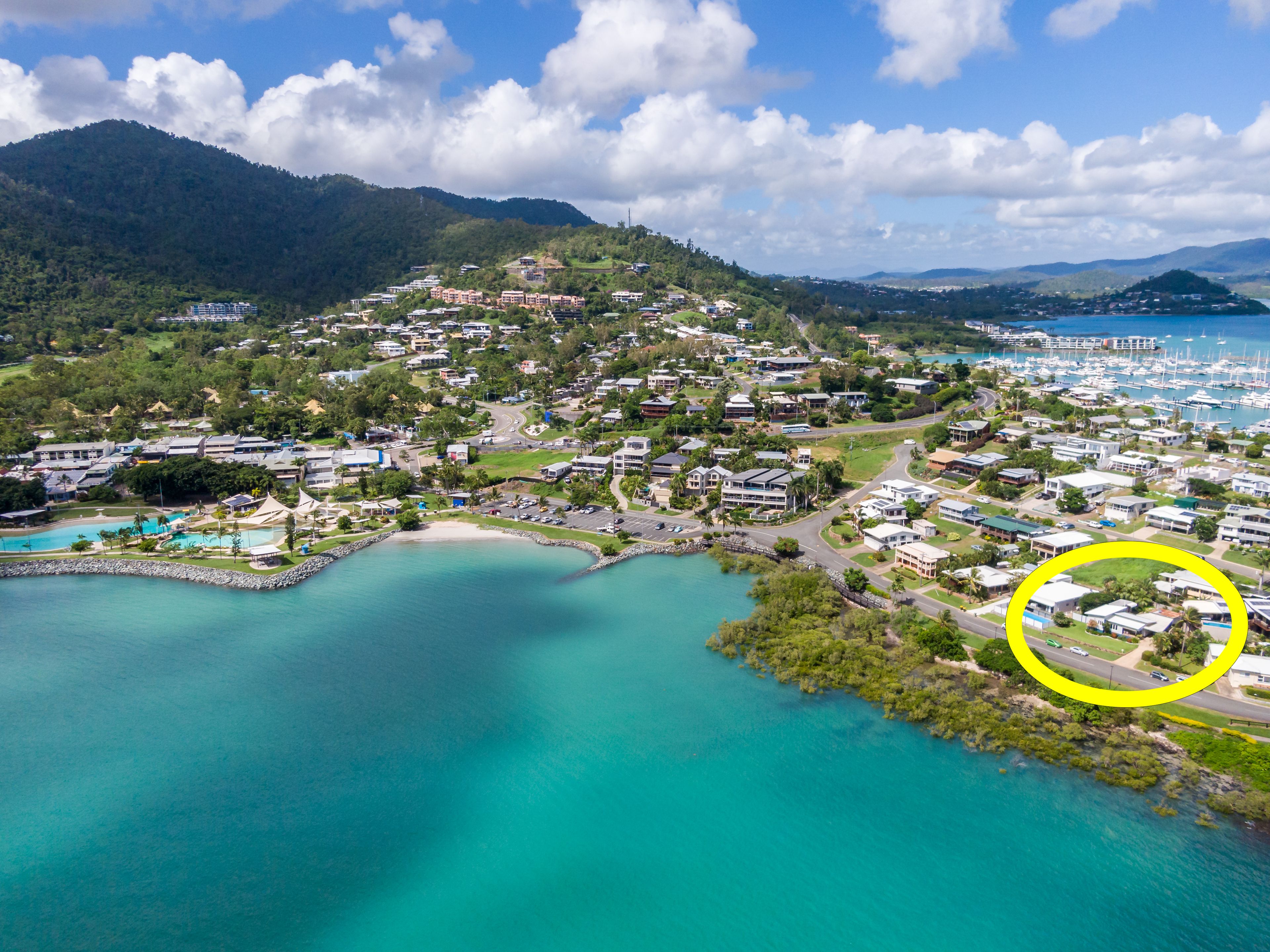4 Broadwater Avenue, Airlie Beach QLD 4802