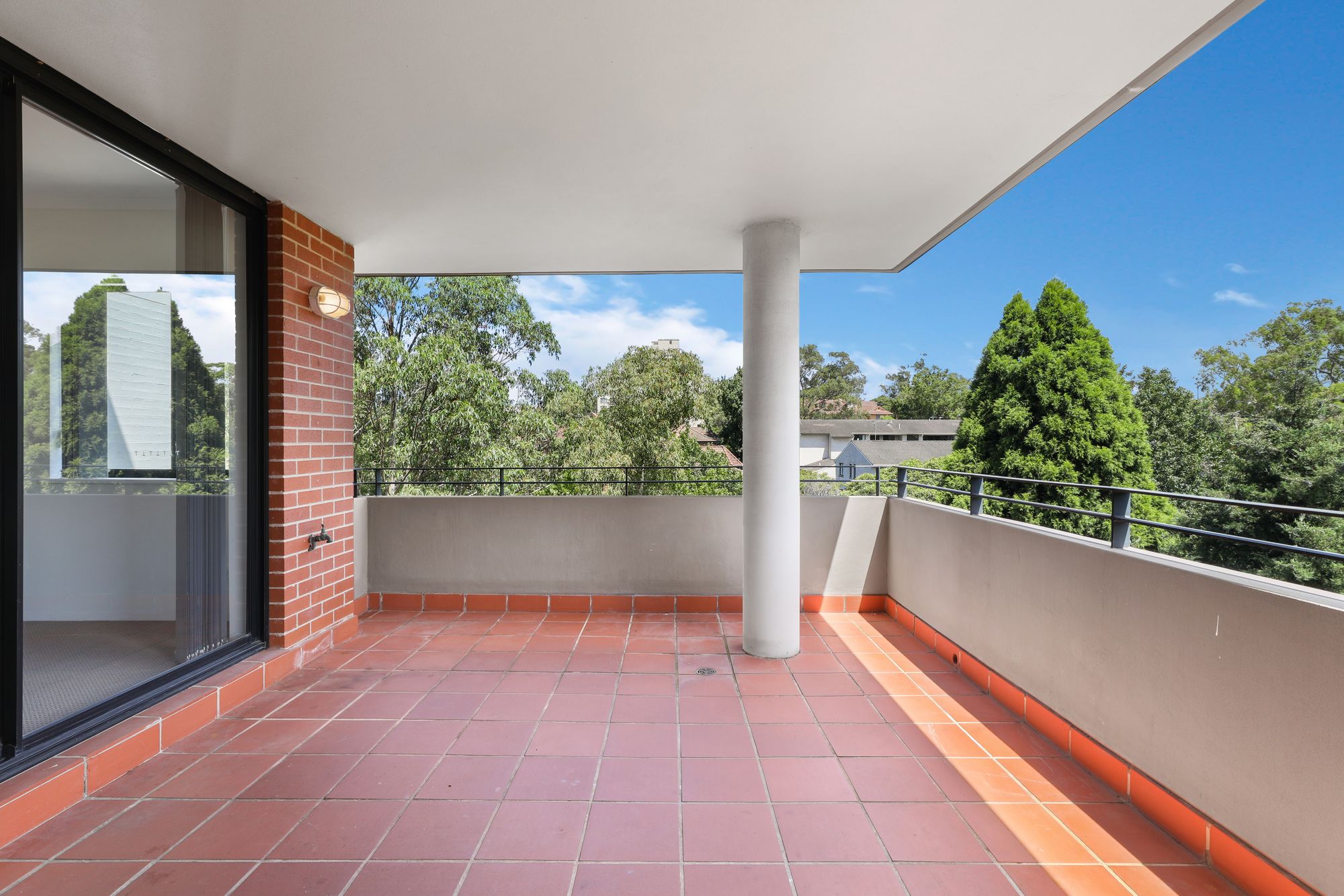 504/6-8 Freeman Road, Chatswood, NSW 2067
