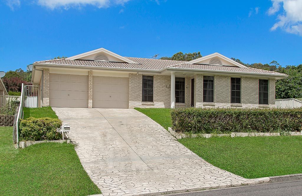 33 Forest Lake Way, Toronto, NSW 2283