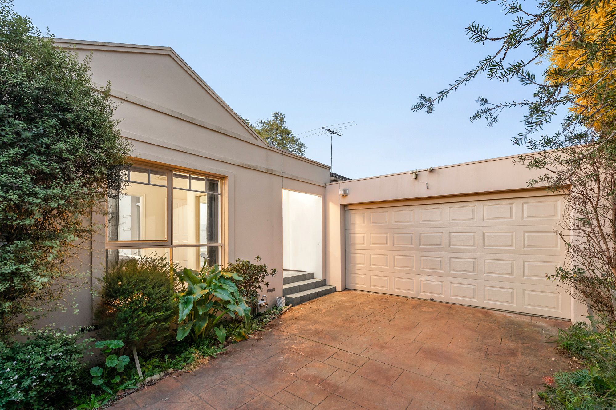 9 Cromwell Street, Burwood VIC 3125