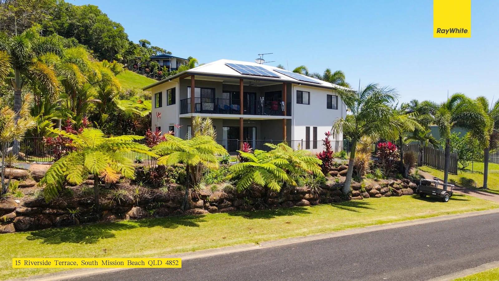 15 RIVERSIDE Terrace, SOUTH MISSION, QLD 4852