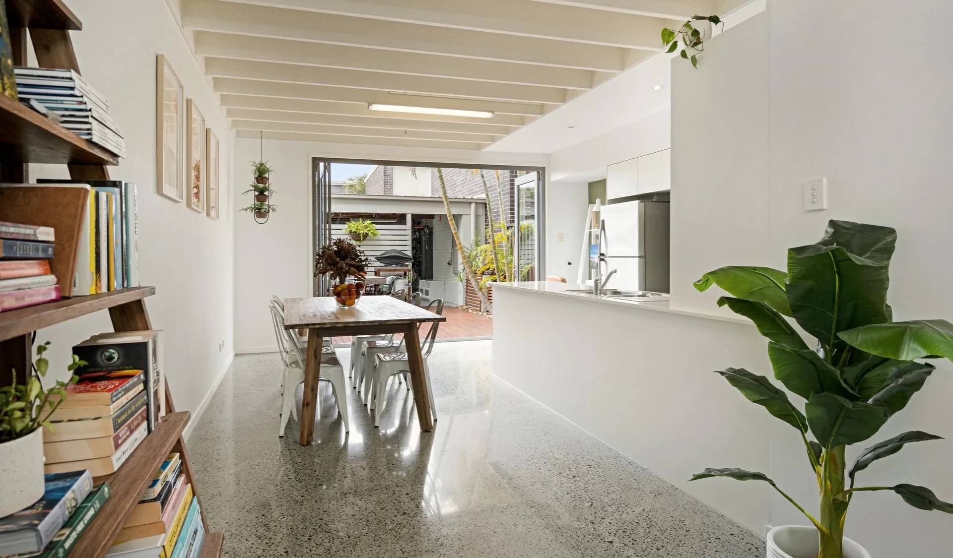 34 South Bay Drive, Varsity Lakes, QLD 4227