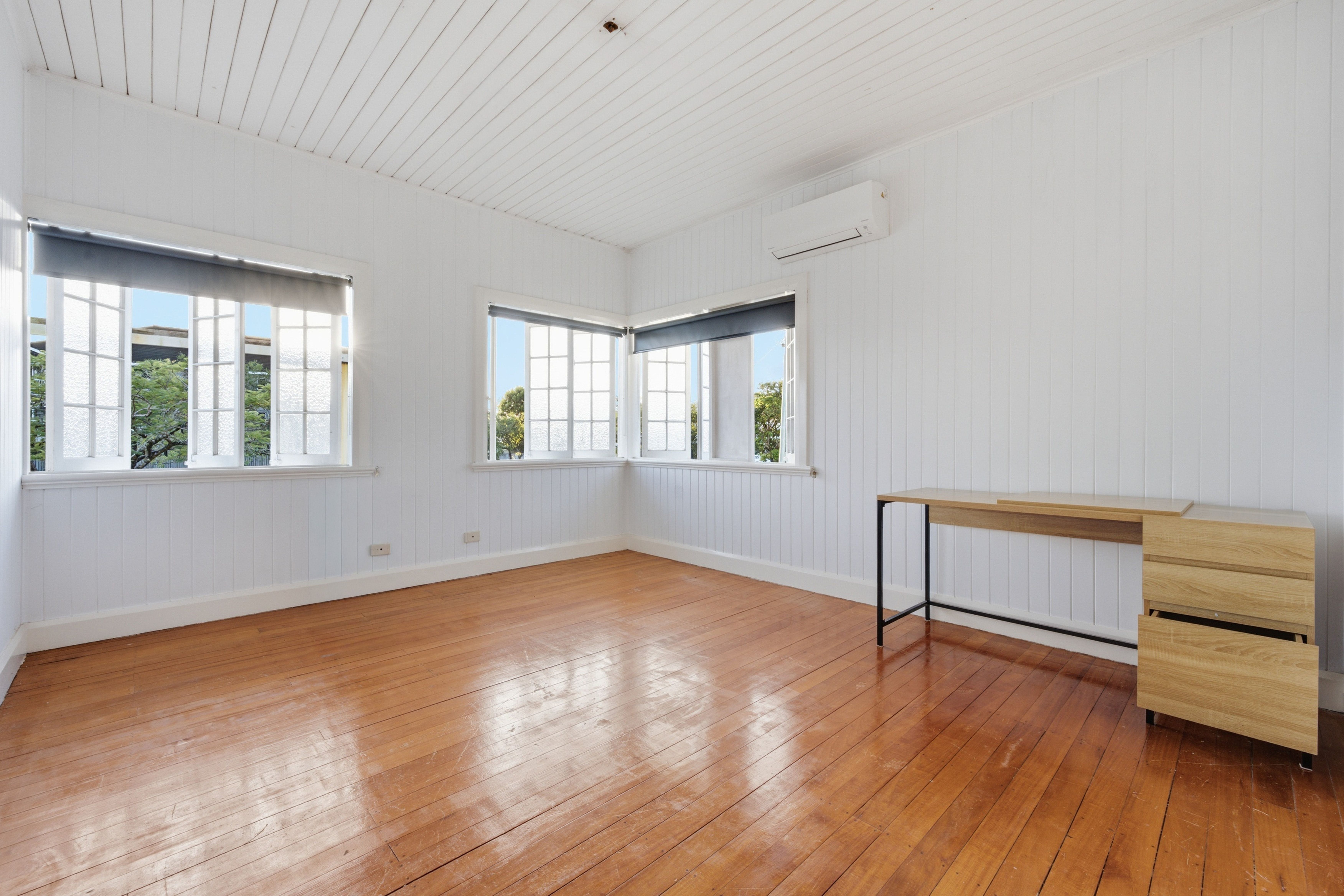 209 Mcleod Street — photo 10 of 16