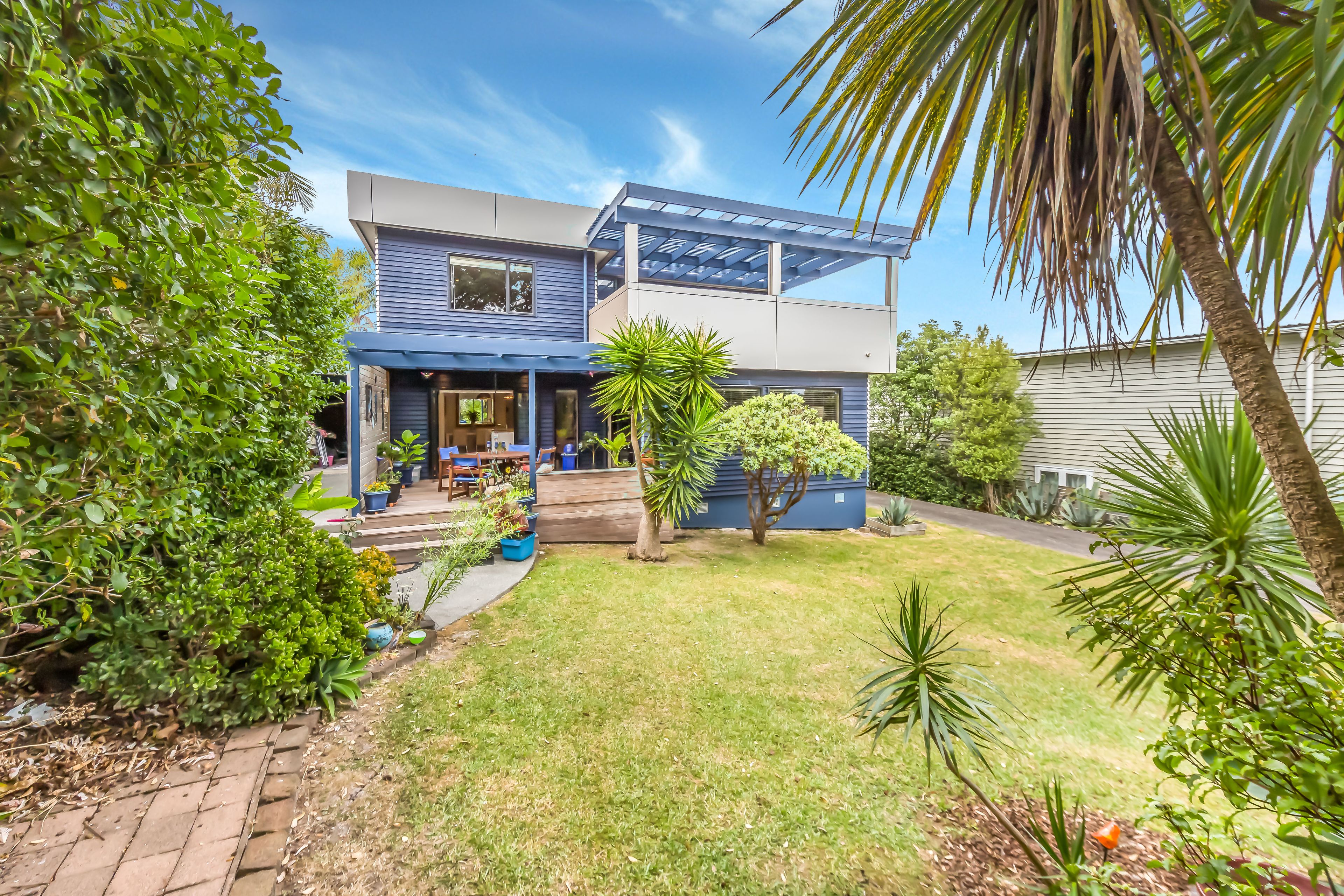 1280 Whangaparaoa Road, Army Bay, Rodney