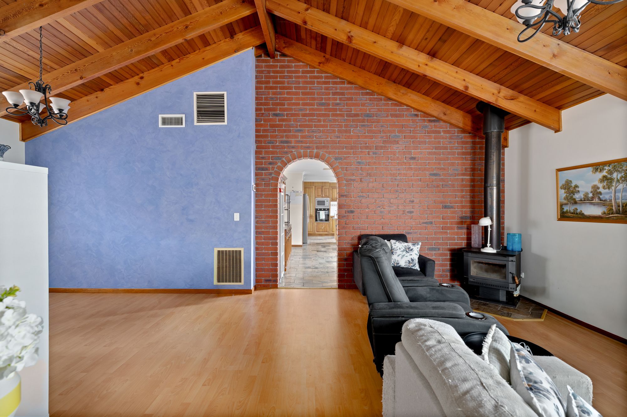 79 Nelson Avenue — photo 3 of 19