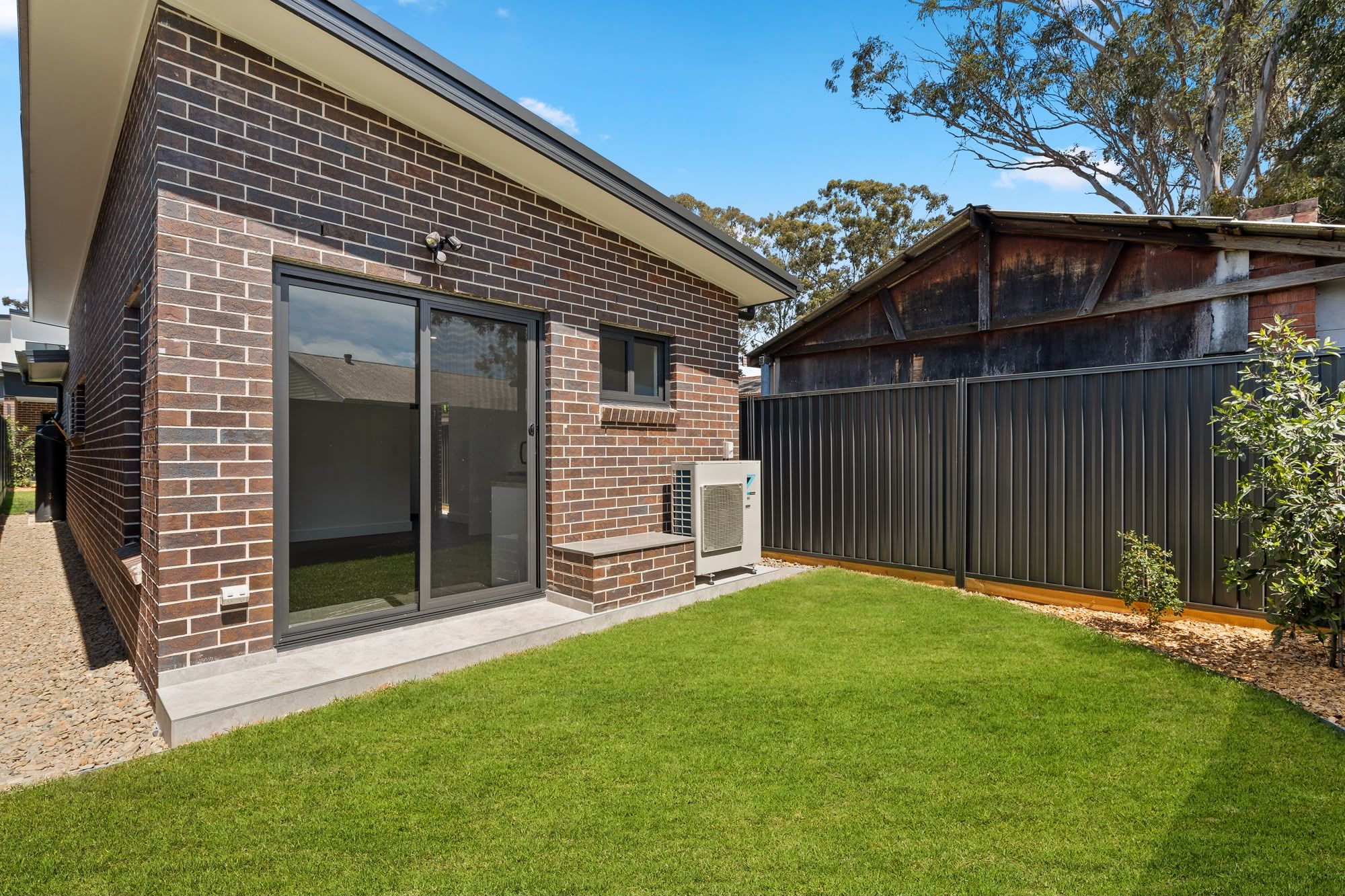 367 Cabramatta Road West — photo 20 of 23