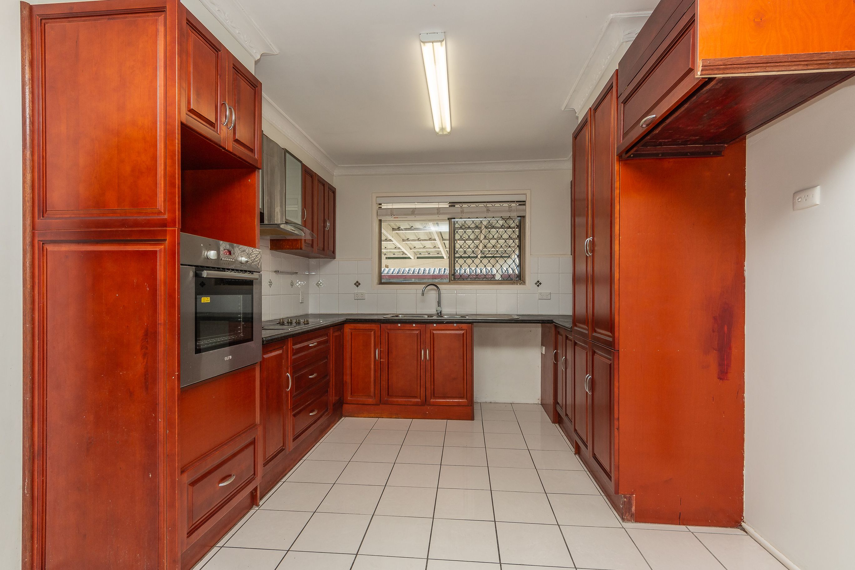 4 Kappella Street, Kippa-Ring, QLD 4021