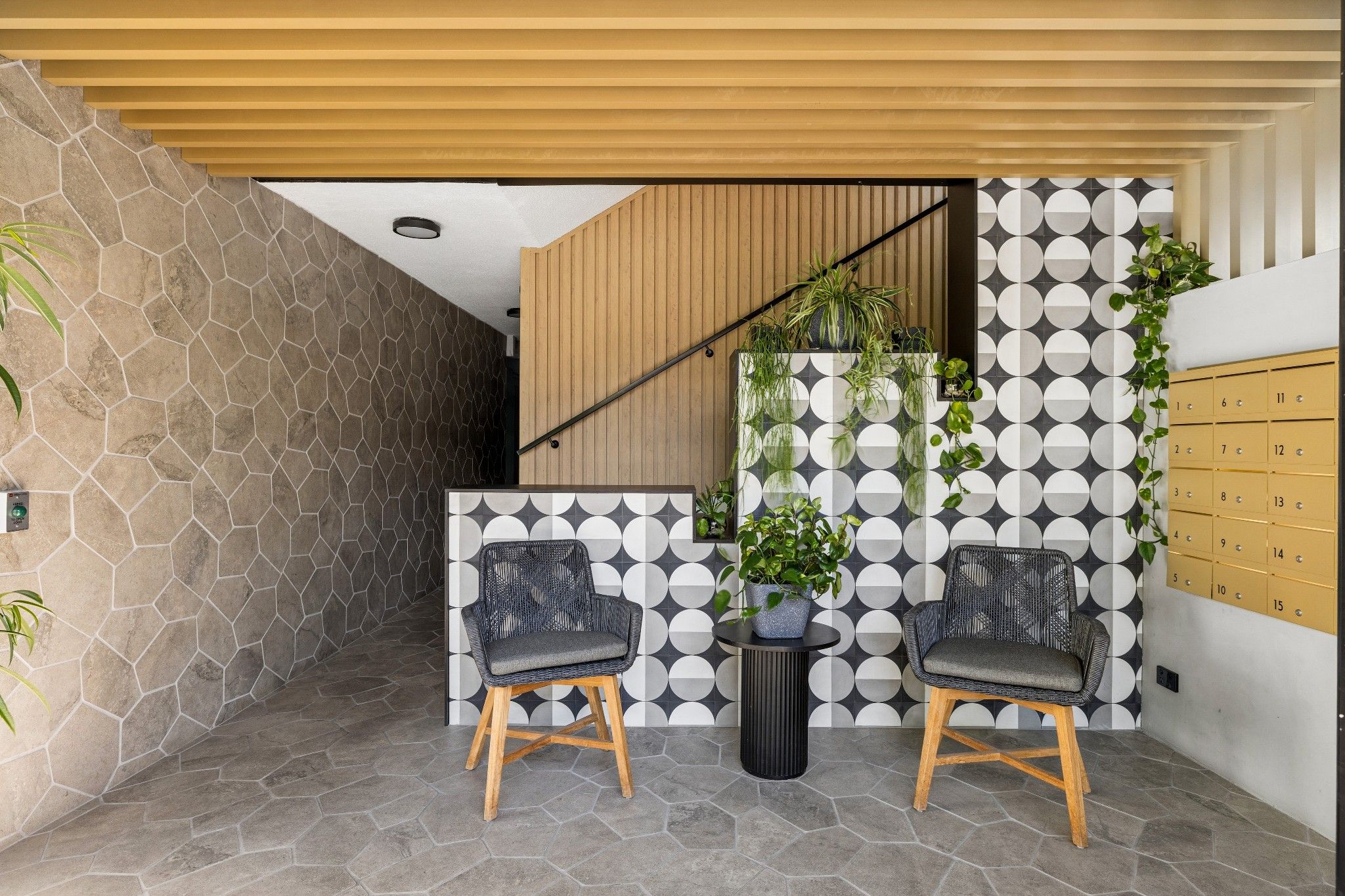 8/128 Oxlade Drive — photo 11 of 16