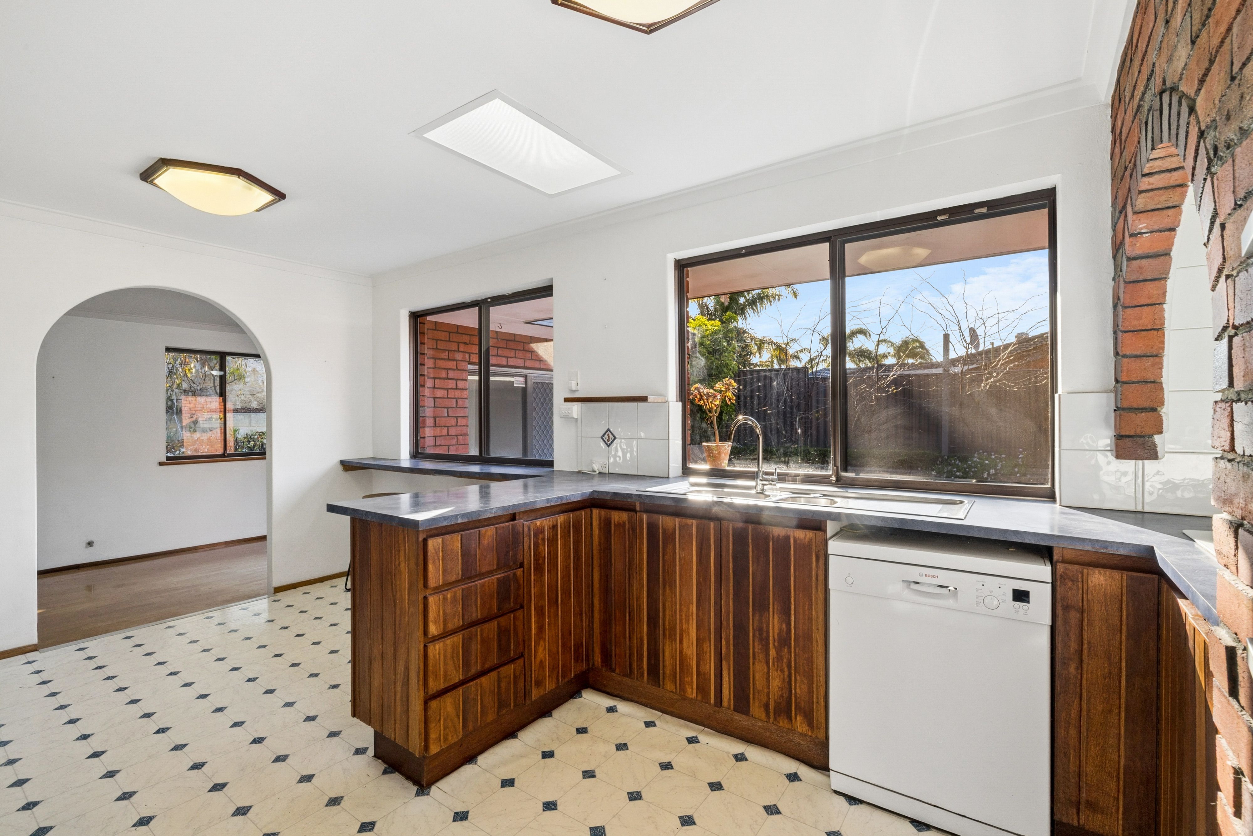 45 Parnell Avenue — photo 11 of 28