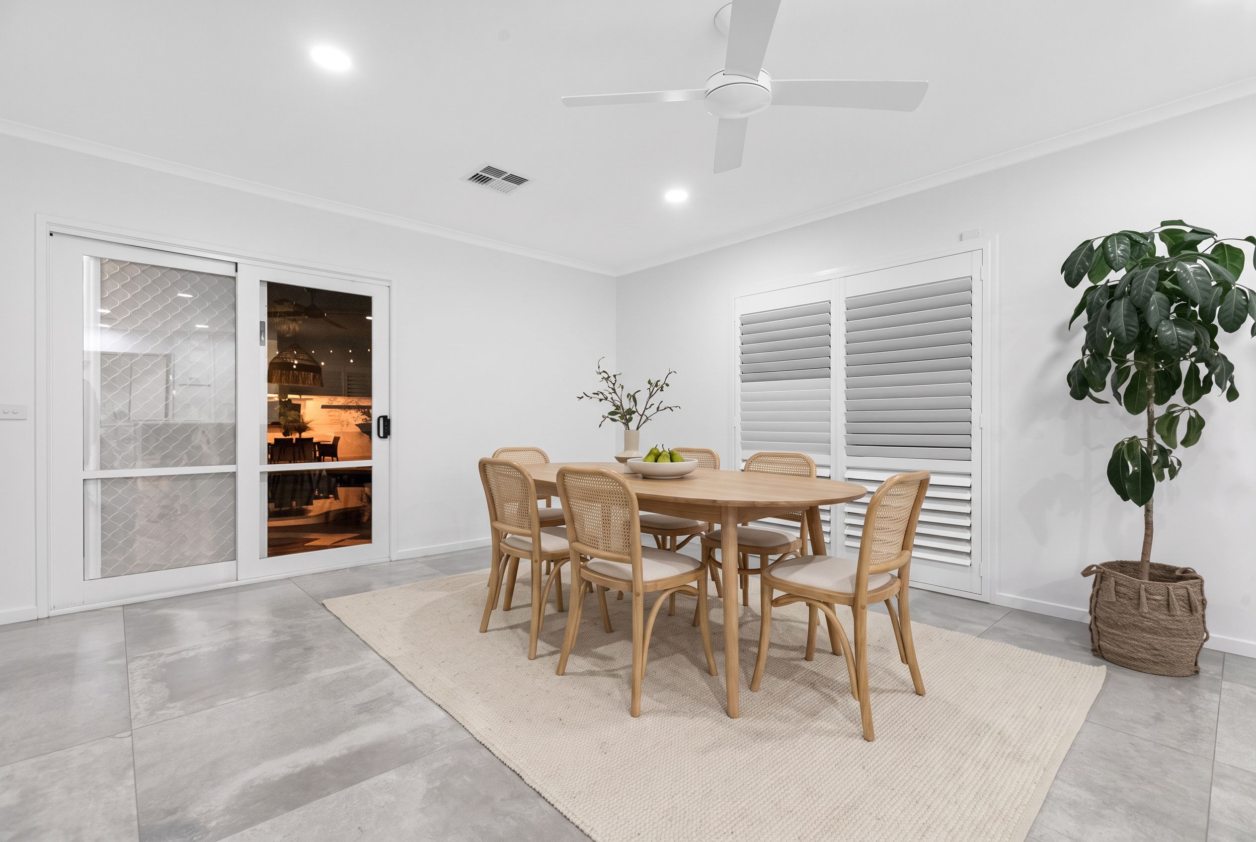10 Mayfield Rise — photo 10 of 26