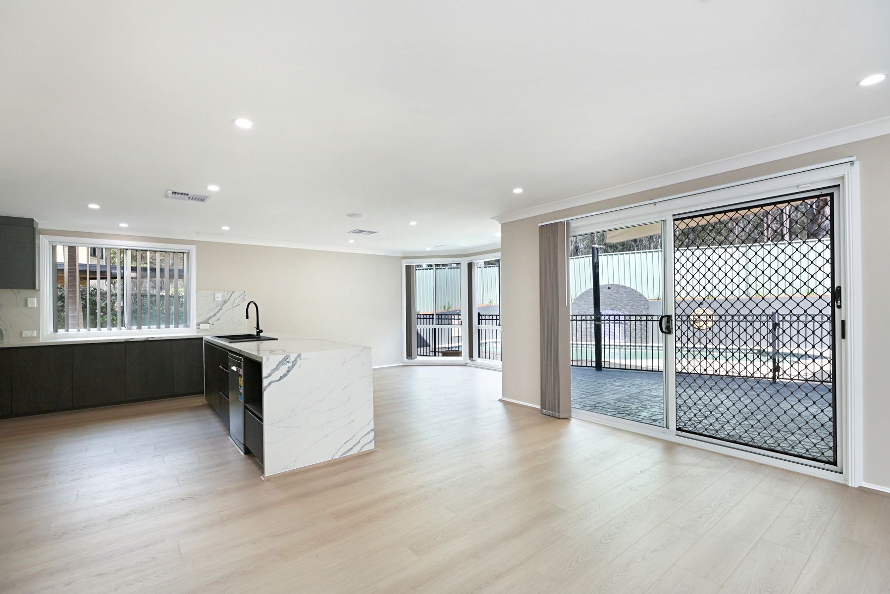 42 Shearwater Drive, Glenmore Park, NSW 2745