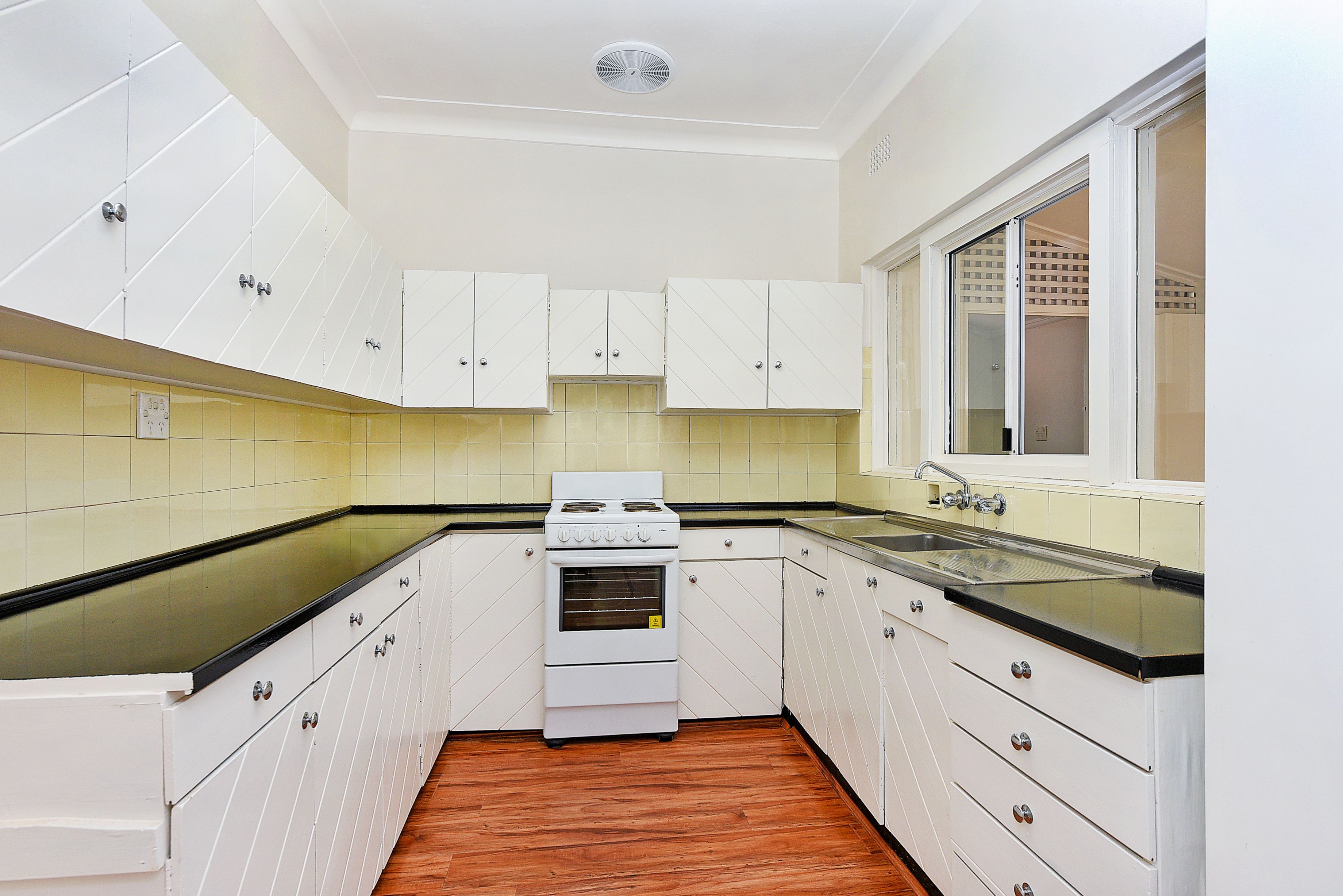 6 Milson Parade, Normanhurst, NSW 2076