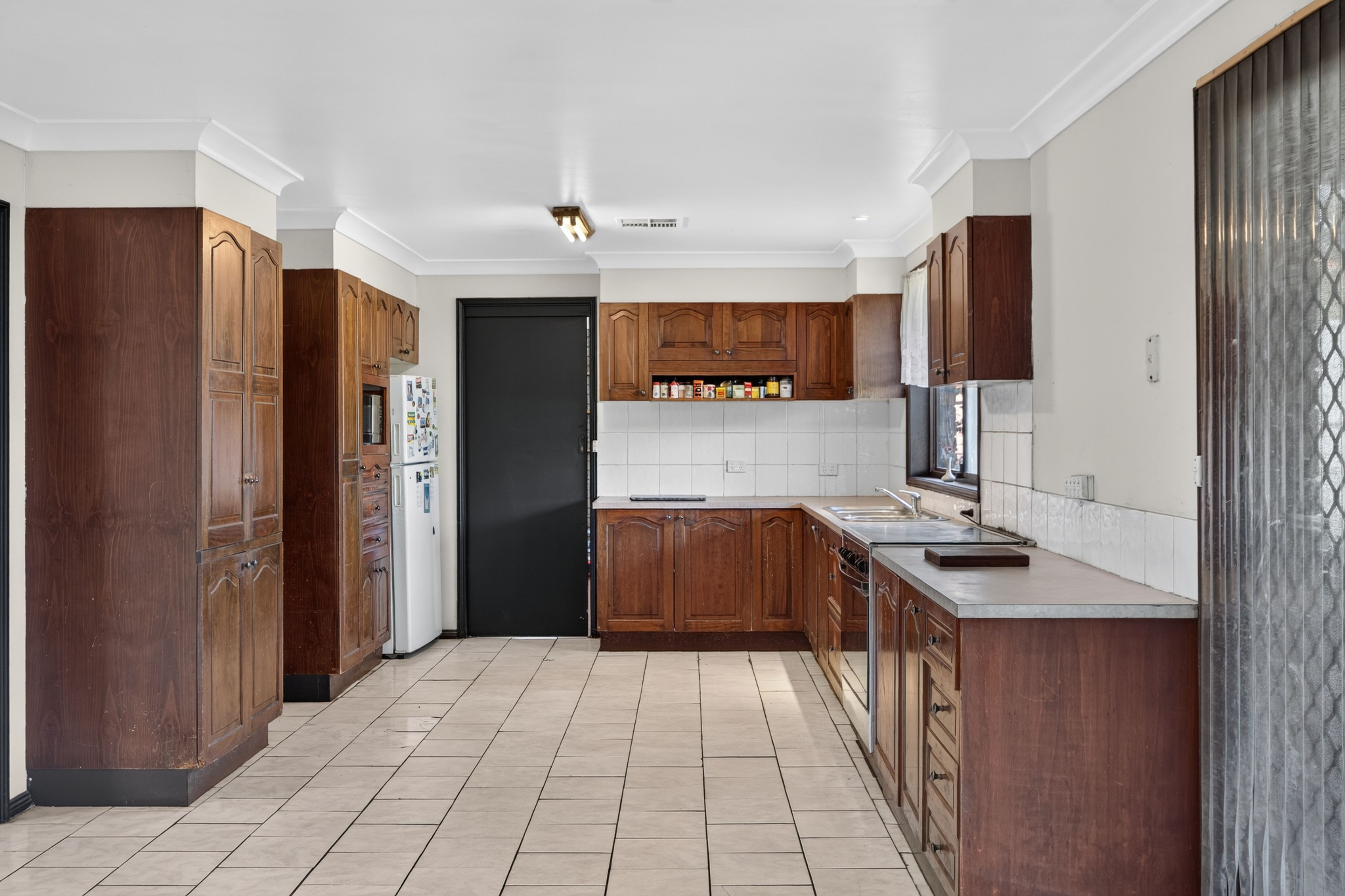 2 Adrian Street — photo 3 of 26