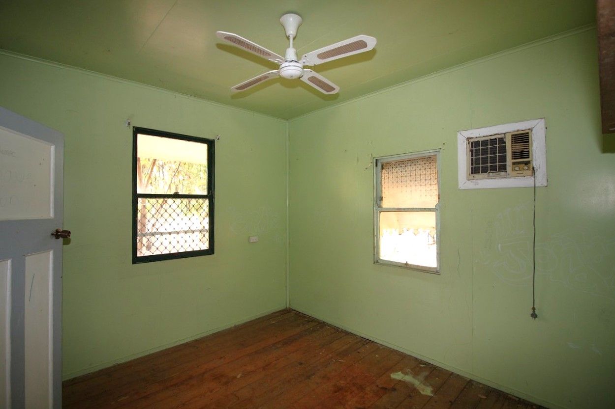 32 Millchester Road — photo 7 of 17