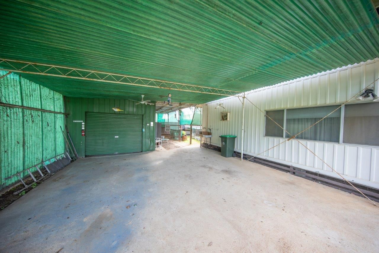 24 Carne Street — photo 10 of 11