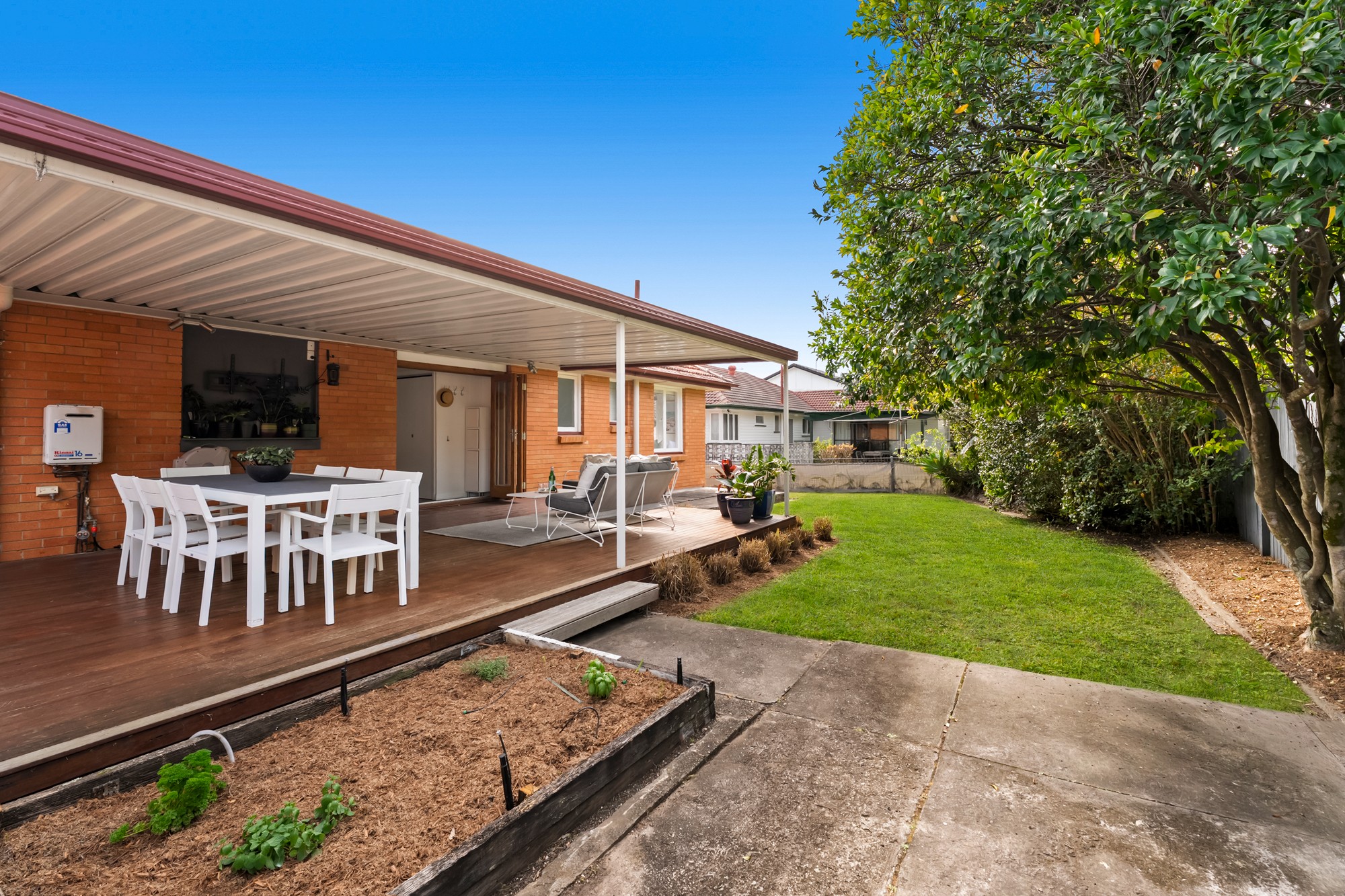 27 Hutton Road, Aspley, QLD 4034