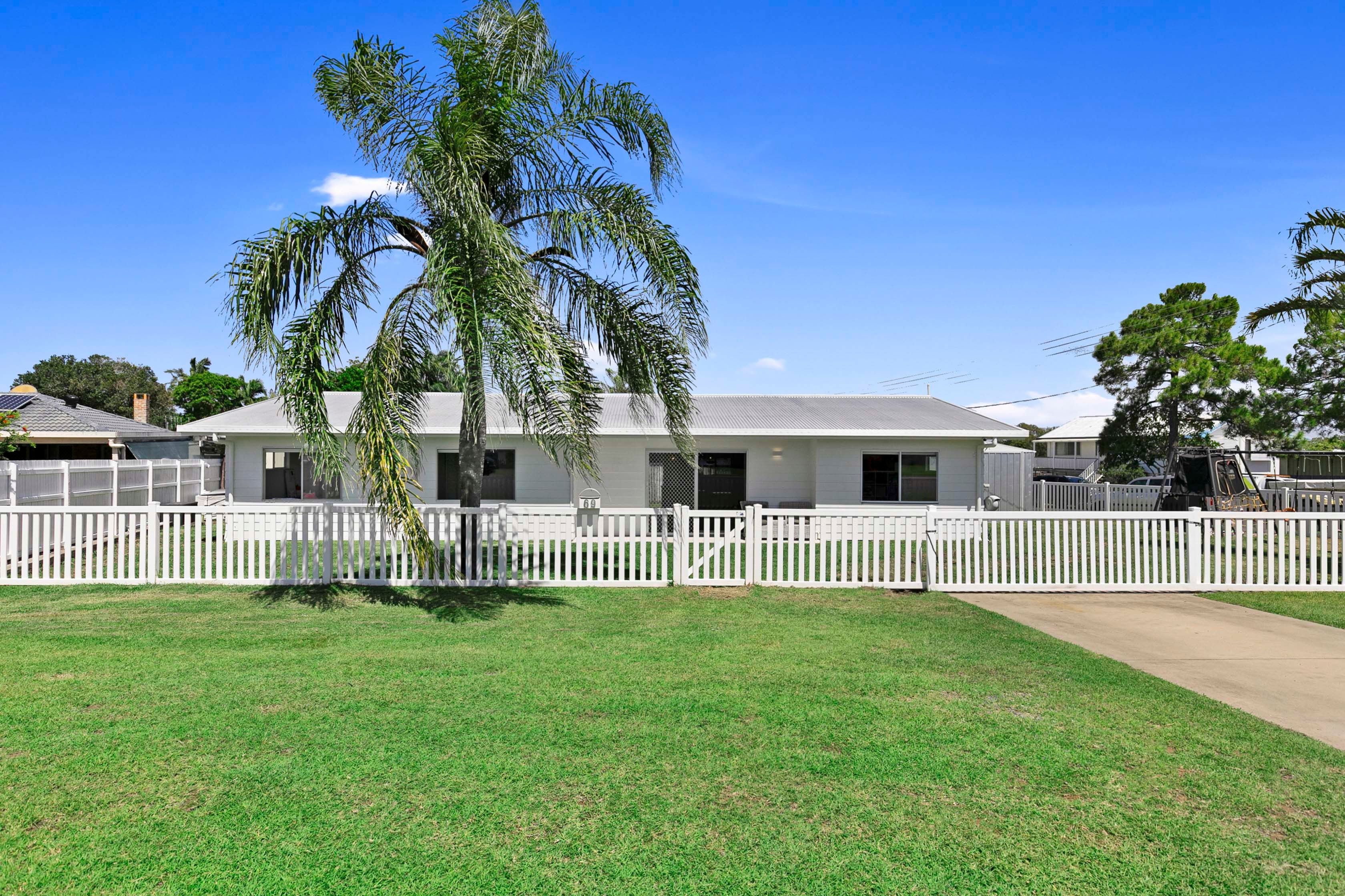 69 Corfield Street, Point Vernon, QLD 4655