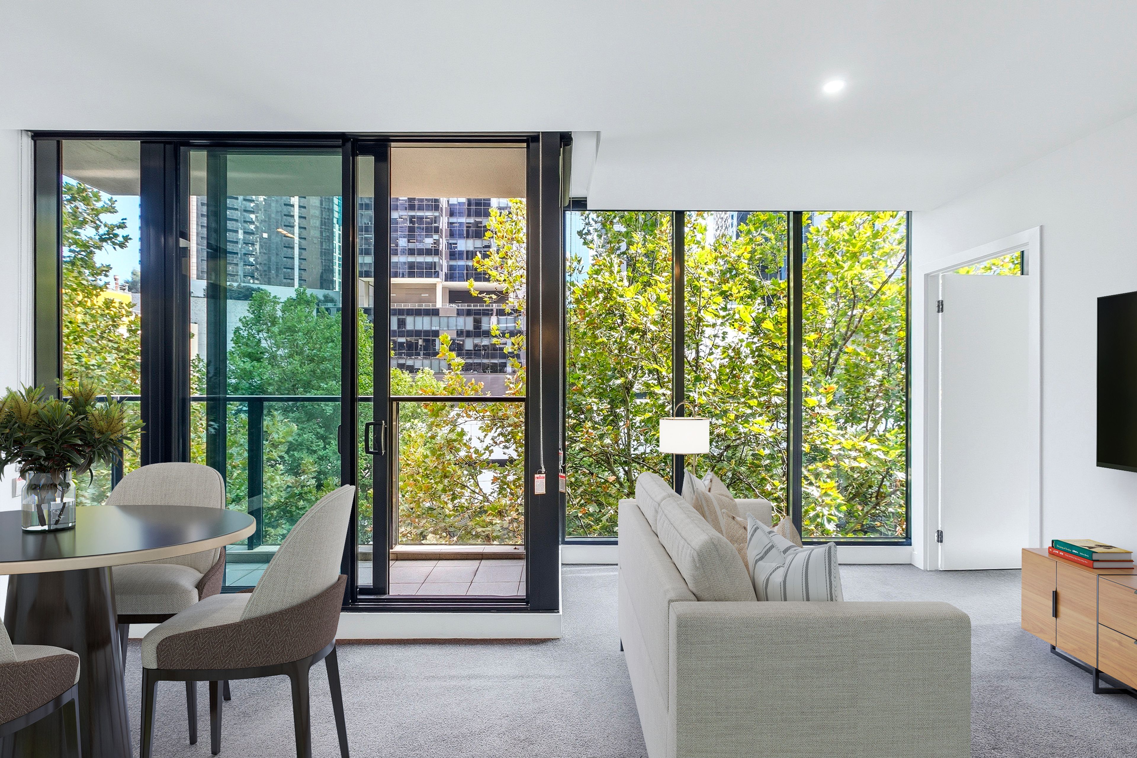 402/135 City Road, Southbank, VIC 3006