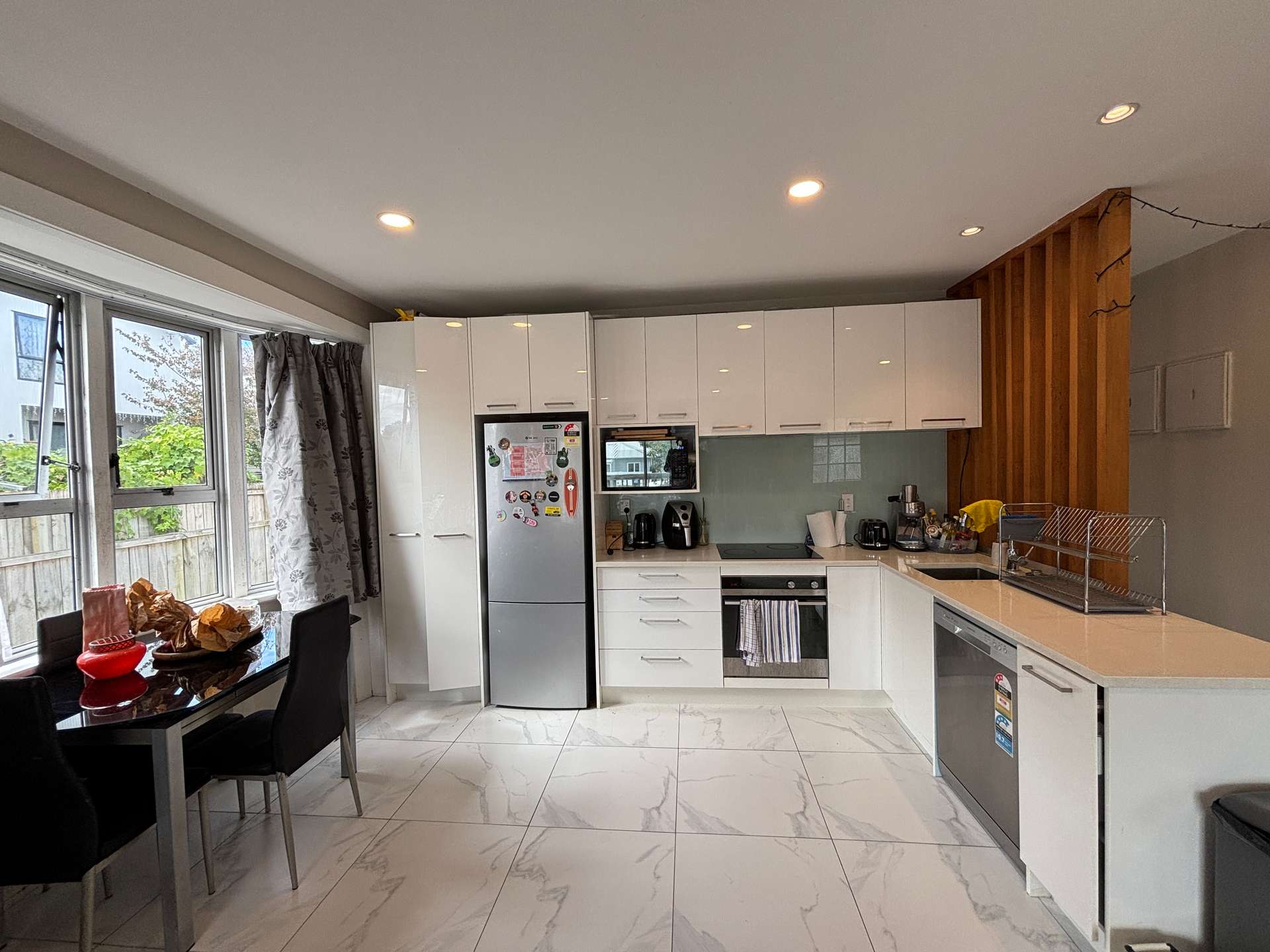 22 Jersey Avenue photo 2