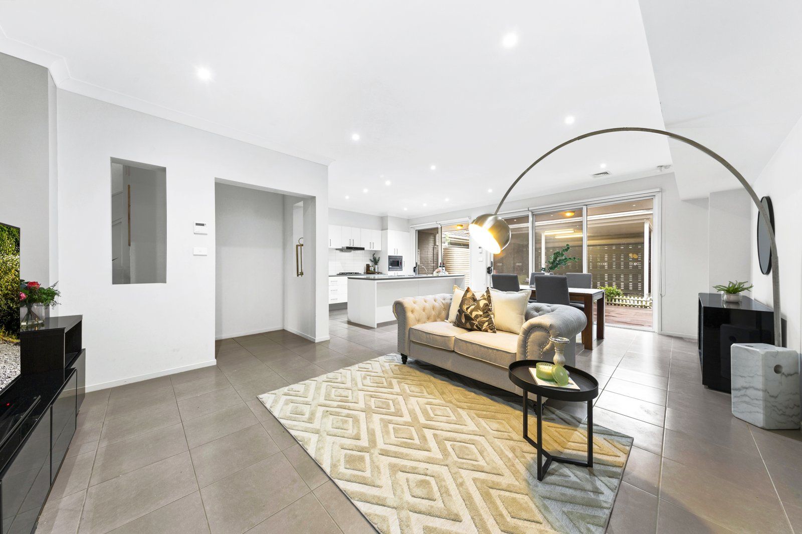 43 Avondale Way, Eastwood NSW 2122