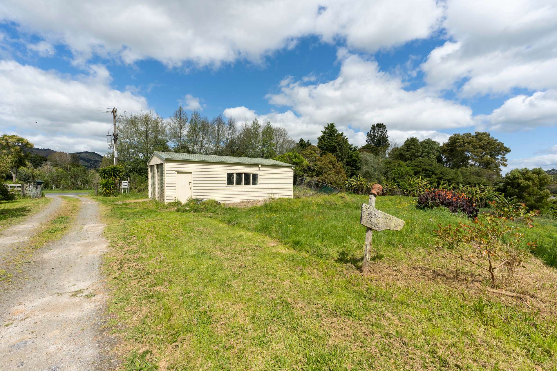 168 Tangihua Road photo 29