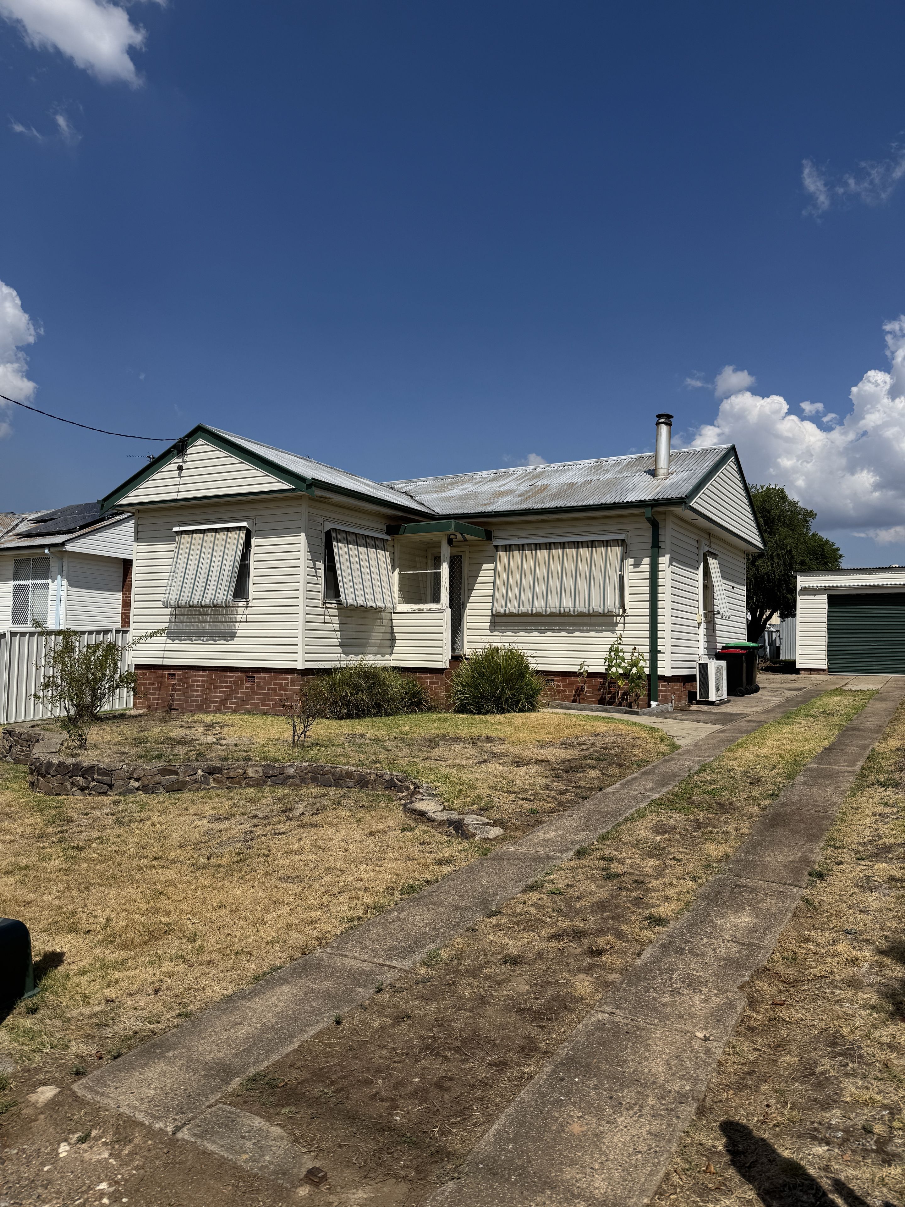 114 Broughton Street — photo from Ray White Tumut
