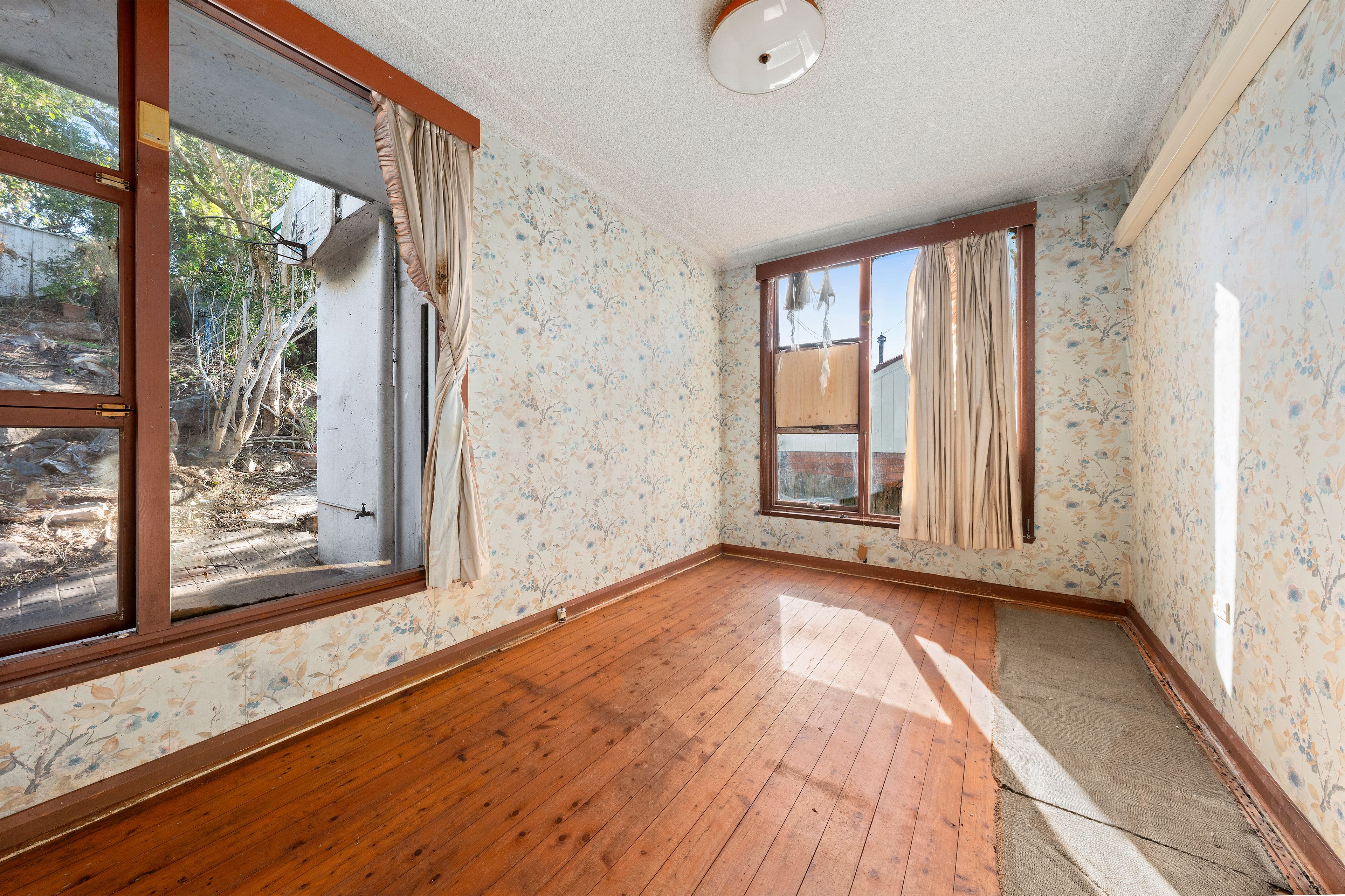 28 Millwood Avenue — photo 5 of 10