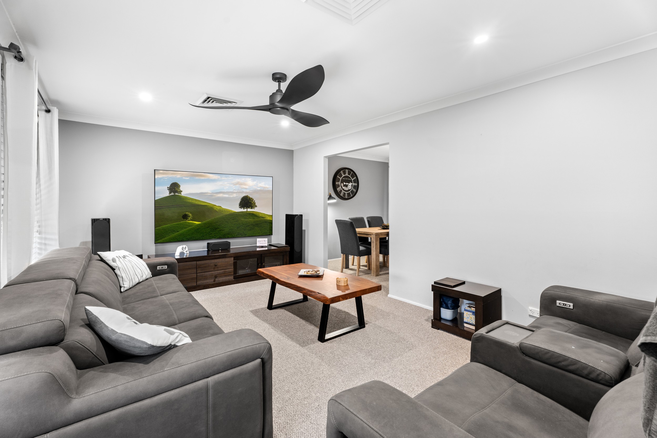 2 Leslie Court, Werrington County, NSW 2747