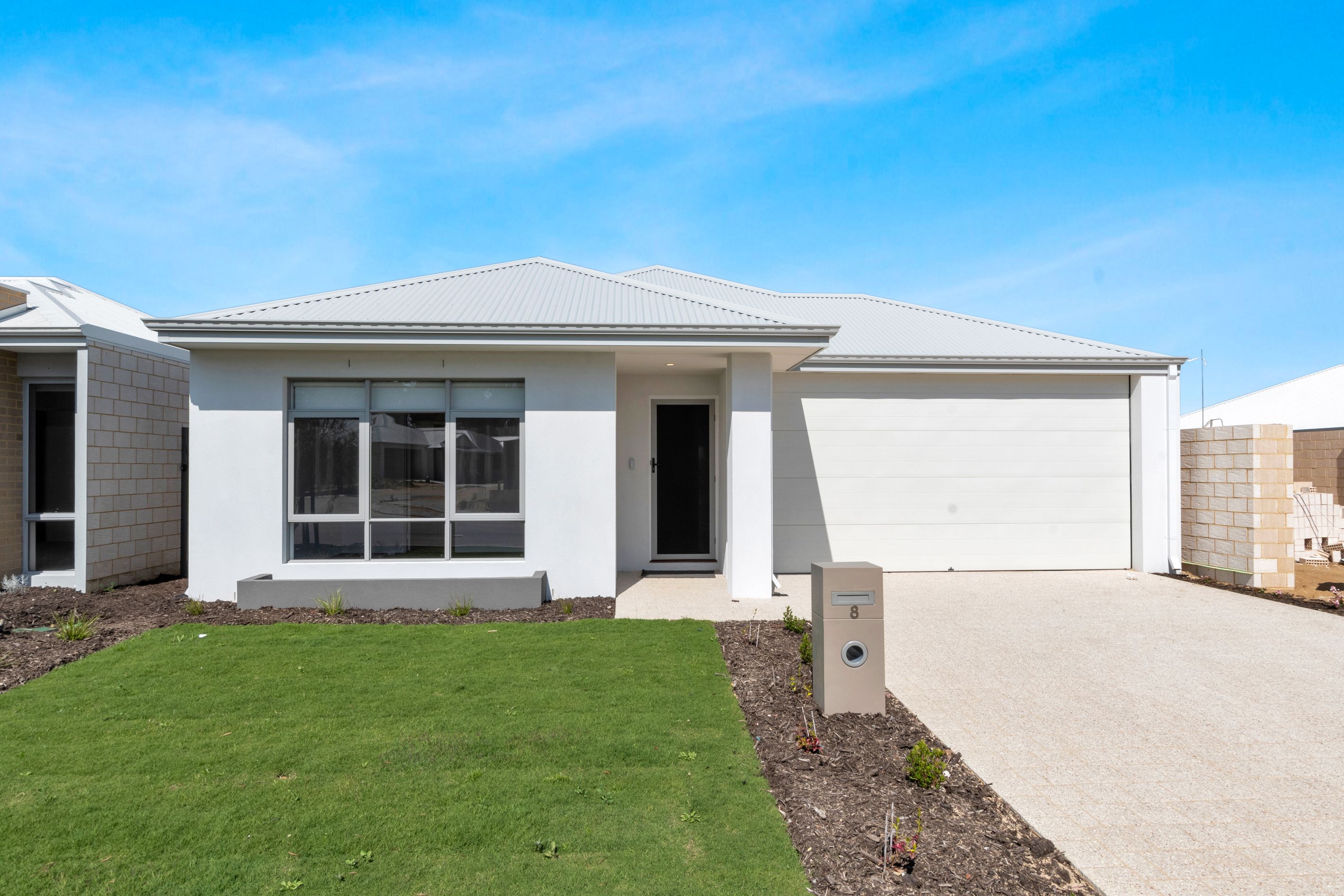 8 Tarot Grove — photo from Ray White Rockingham Baldivis