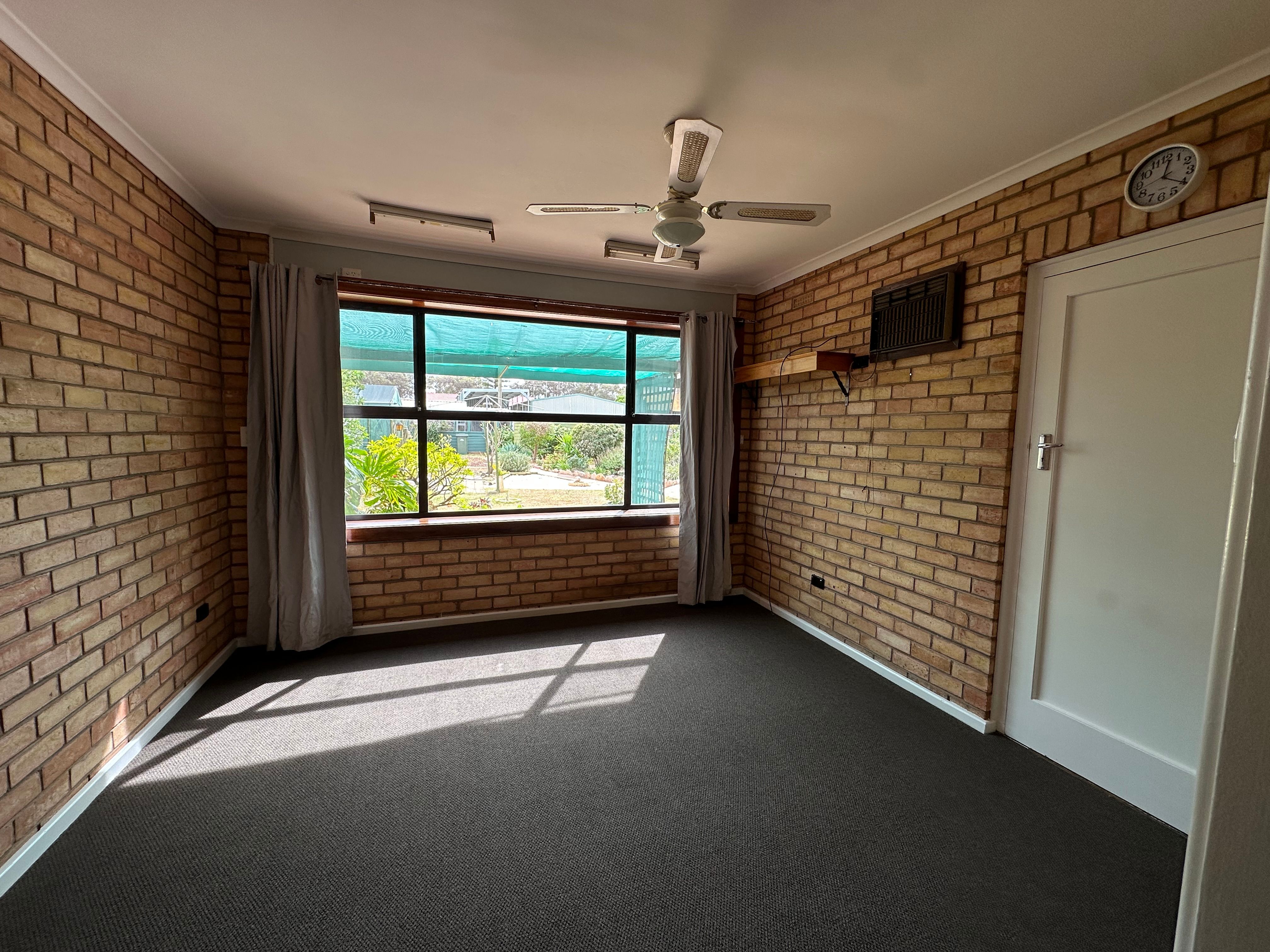 14 Dalziel Street — photo 10 of 19