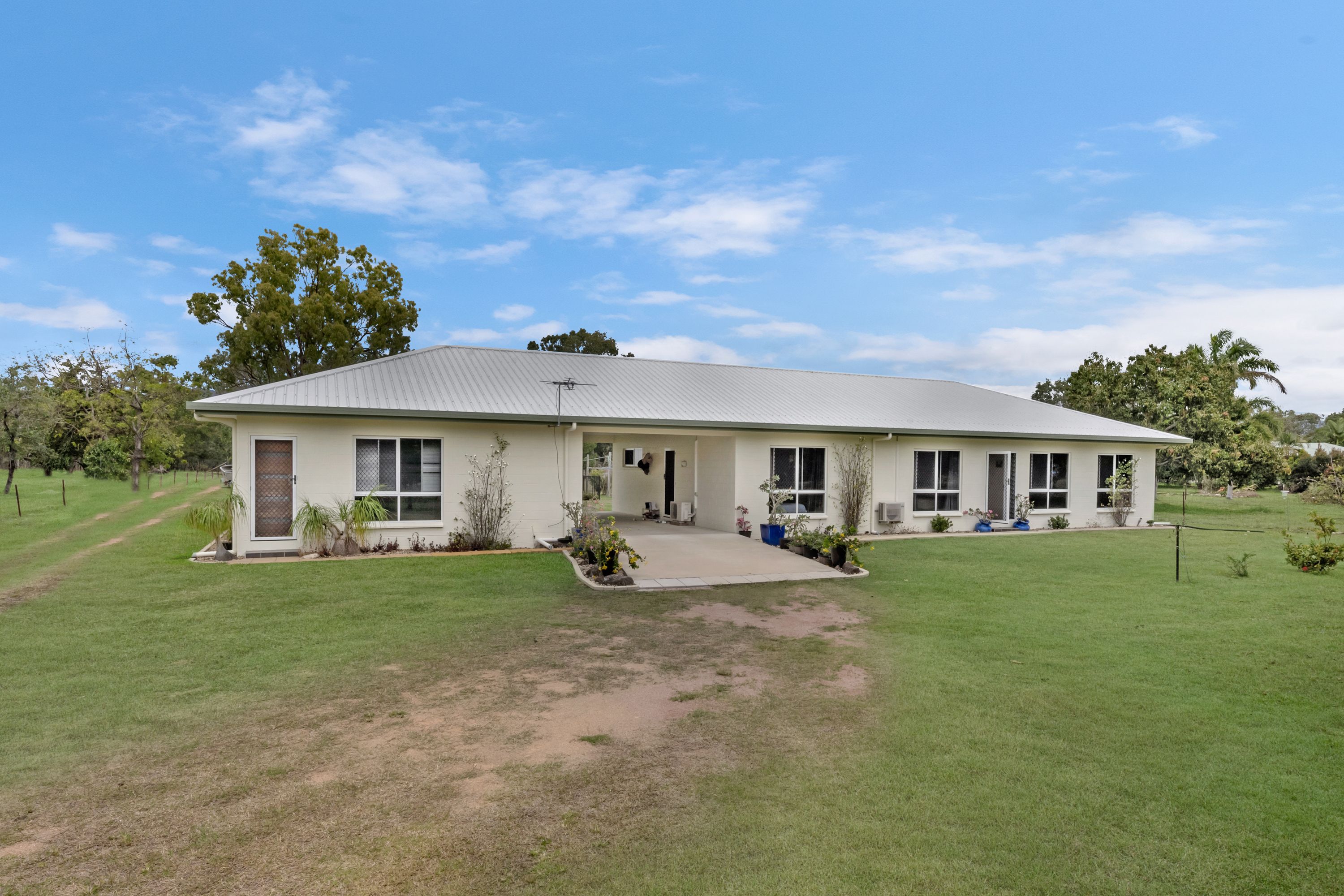 96 Mystic Avenue, Balgal Beach, QLD 4816