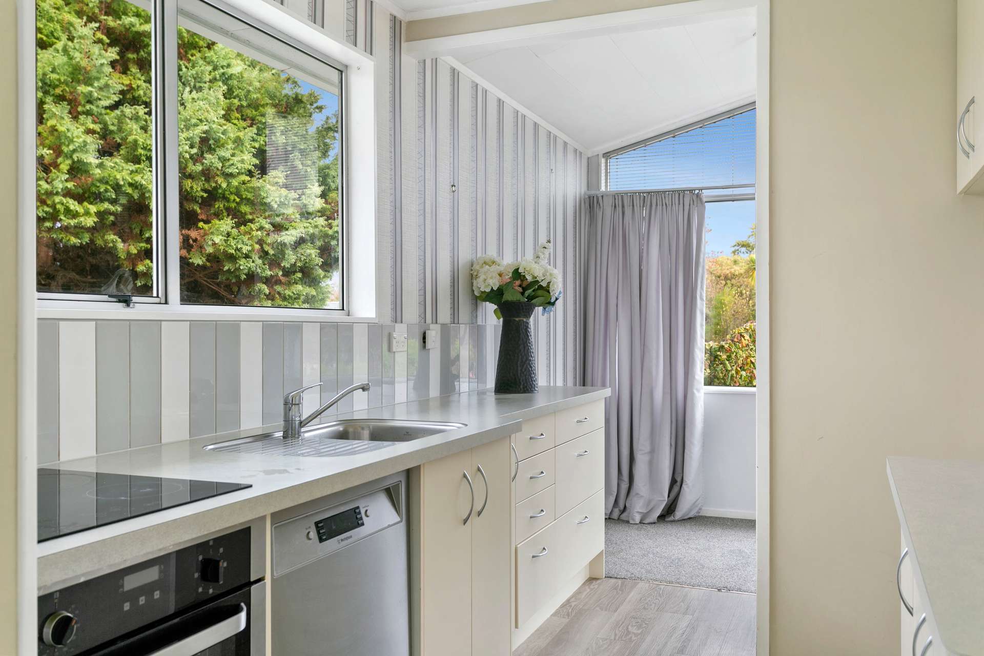 54 Richmond Avenue photo 2