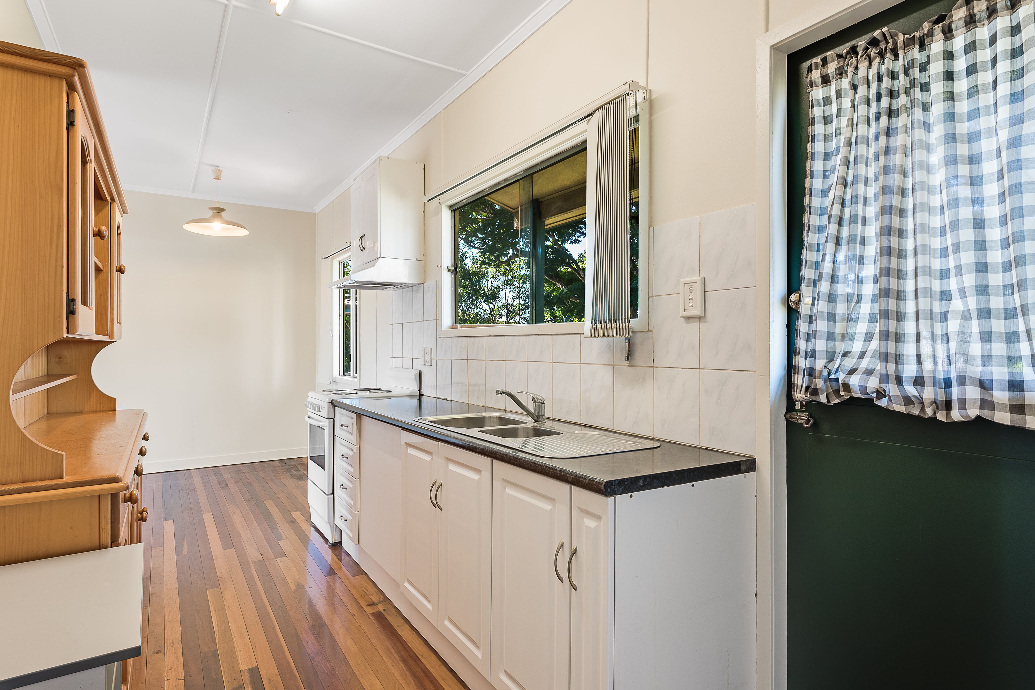 9 Cotton Street, Lawnton, QLD 4501