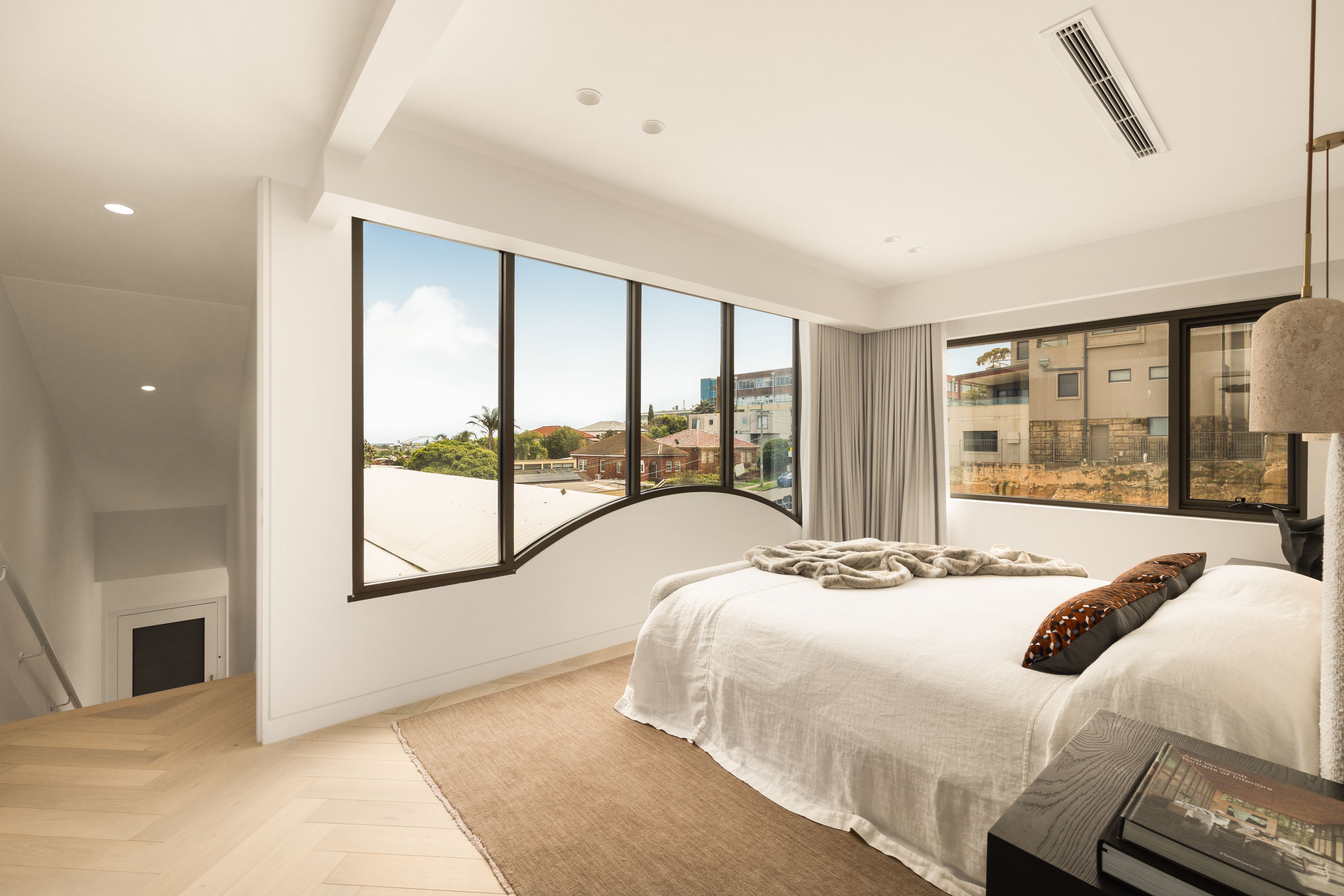 Residence 2/23 Hardy Street — photo 13 of 18