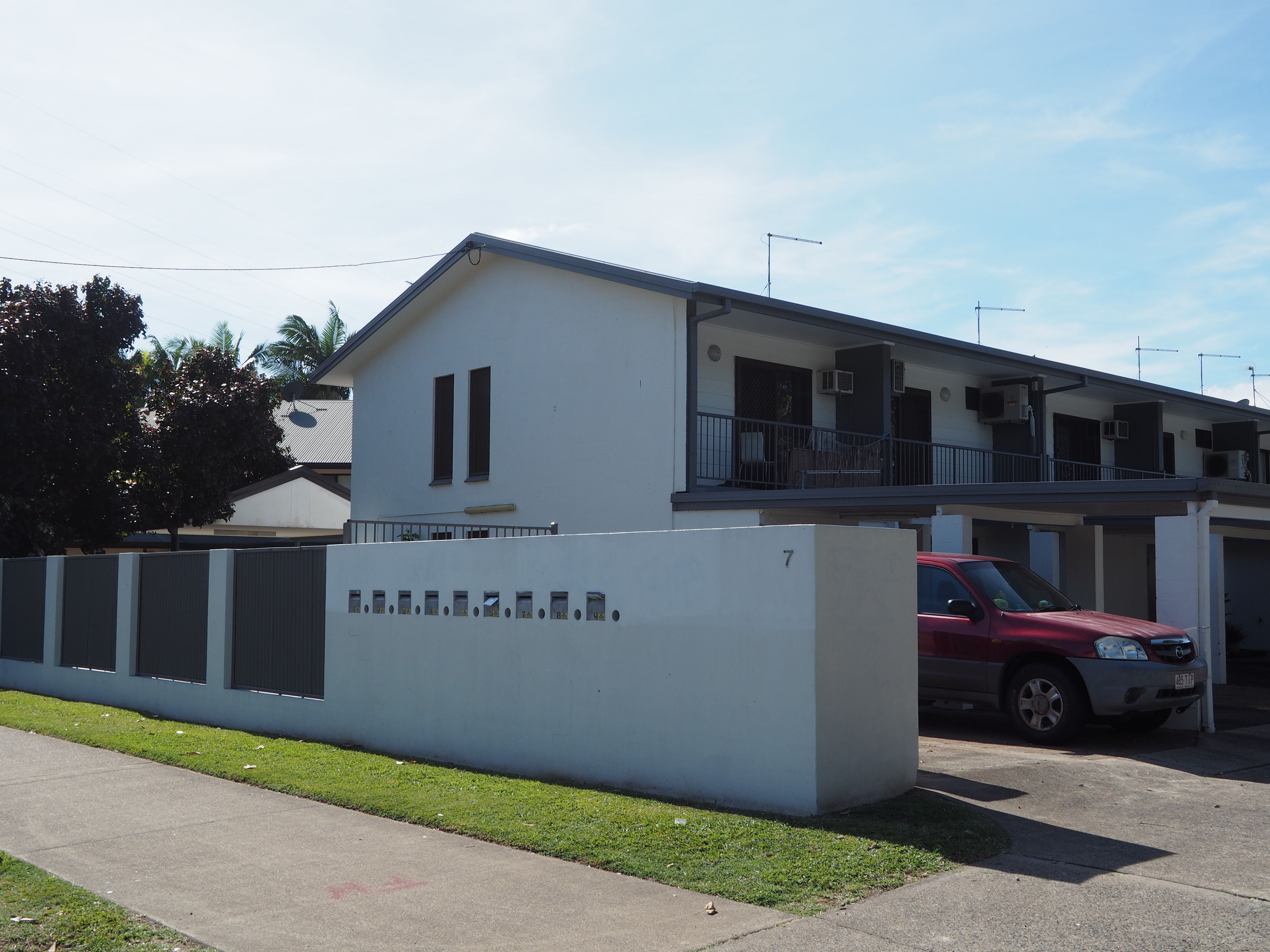 6/7 Rigg Street, Woree QLD 4868