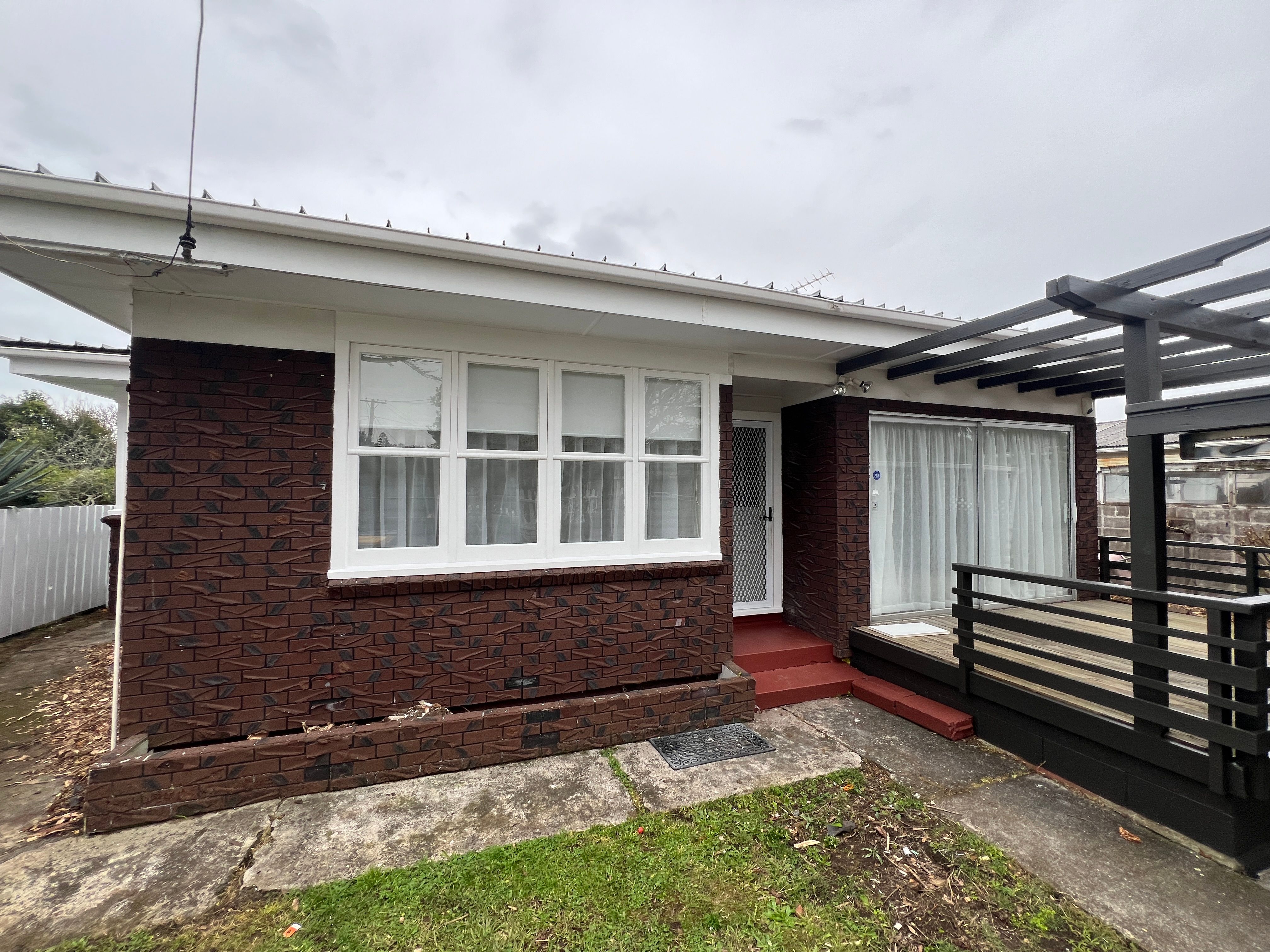 42 Kawiti Avenue, Point England, Auckland City