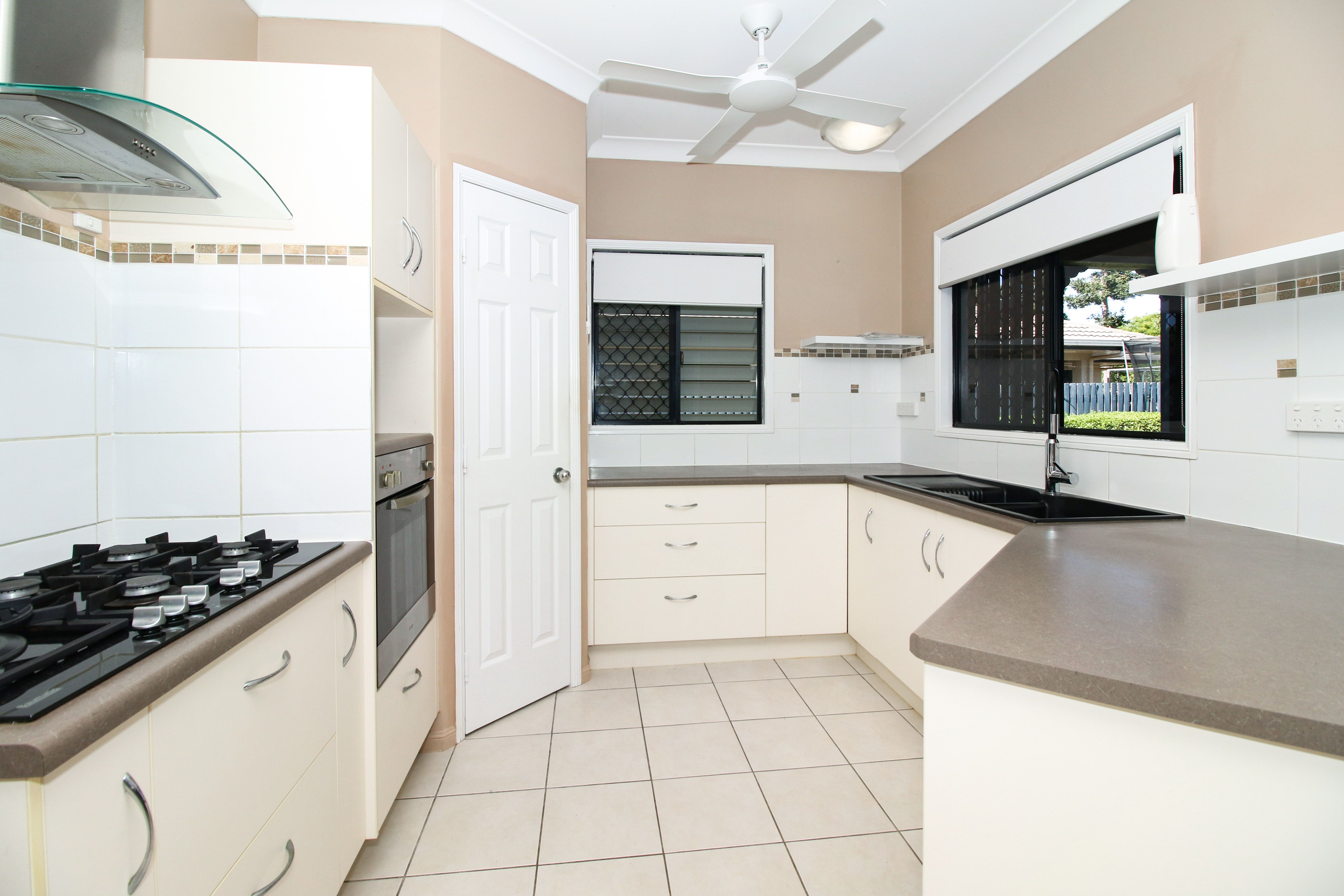 40 Mannikin Way, Bohle Plains, QLD 4817