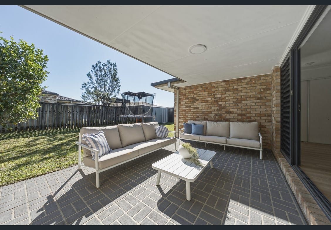 74 Denning Road — photo 15 of 17