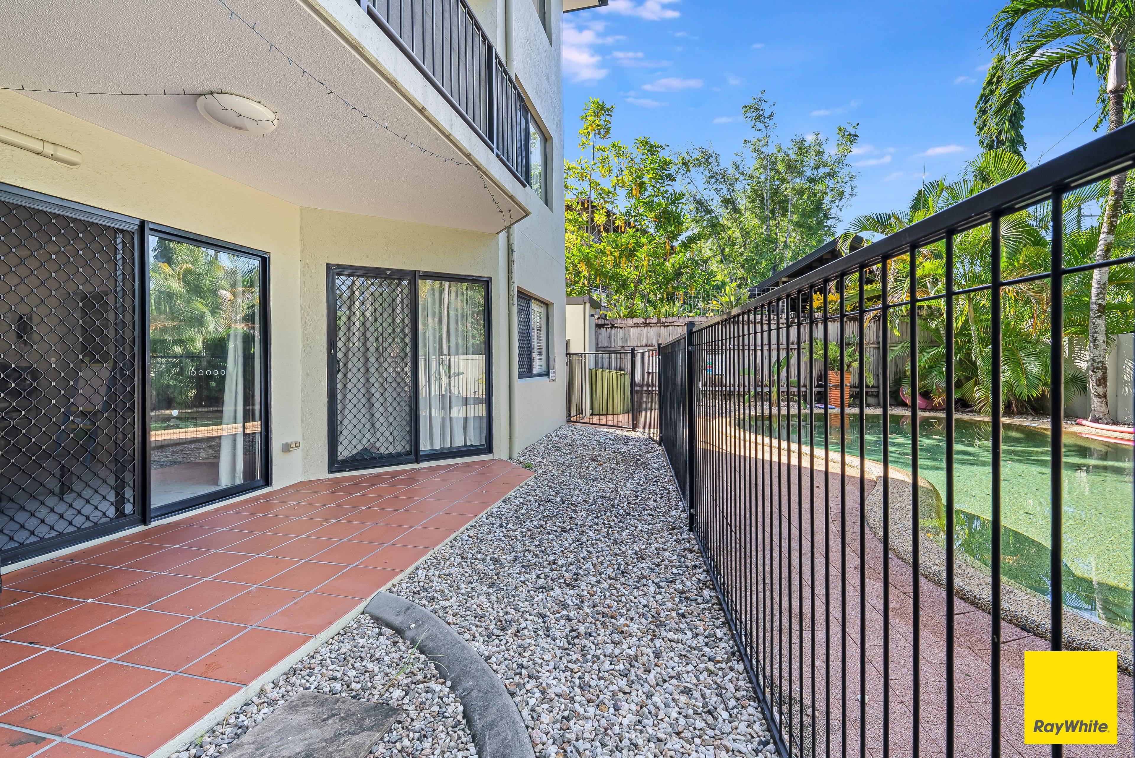 4/367371 Mcleod Street, Cairns North, QLD 4870 Unit for Sale Ray