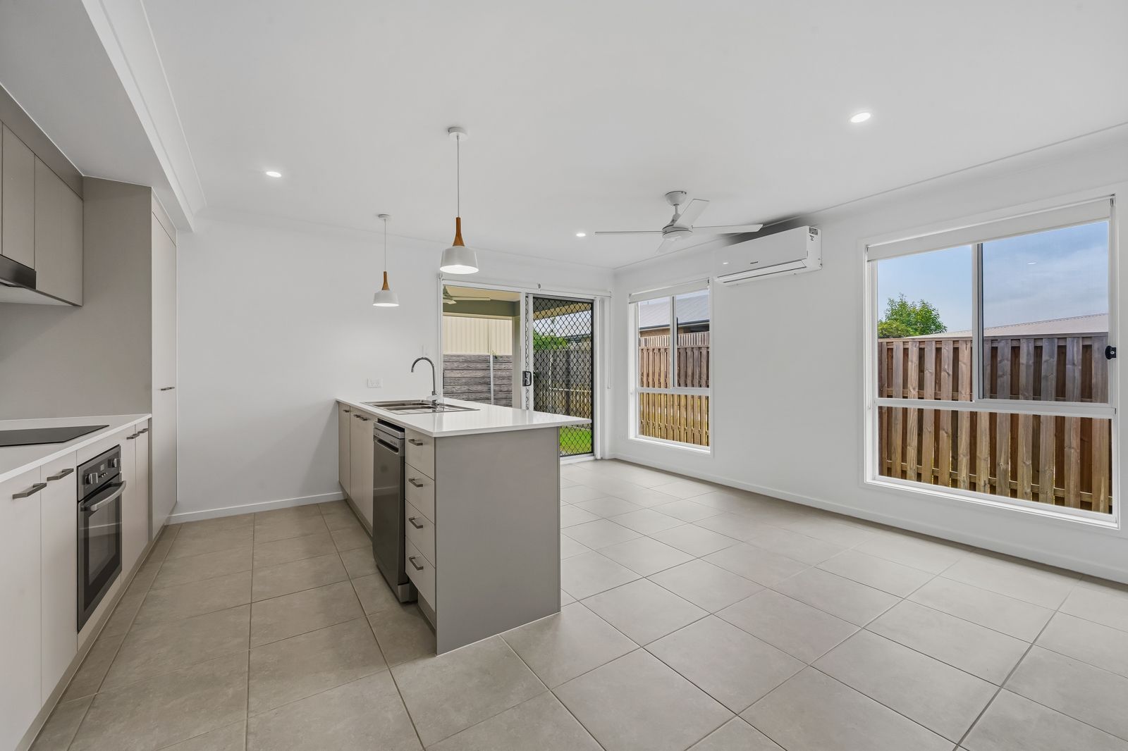1/20 Simpatico Street, Morayfield, QLD 4506