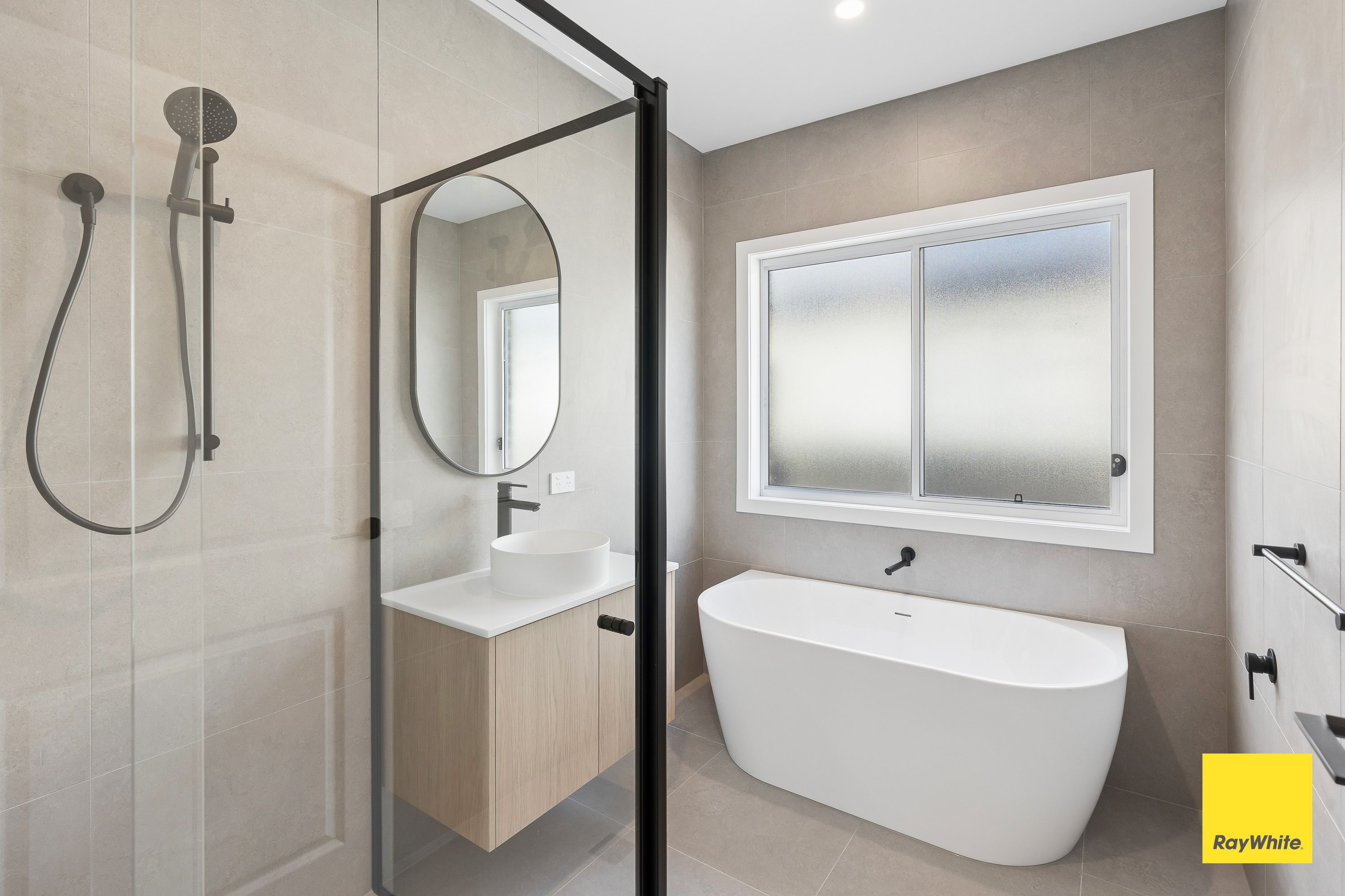 1/10 Amara Way — photo 10 of 18
