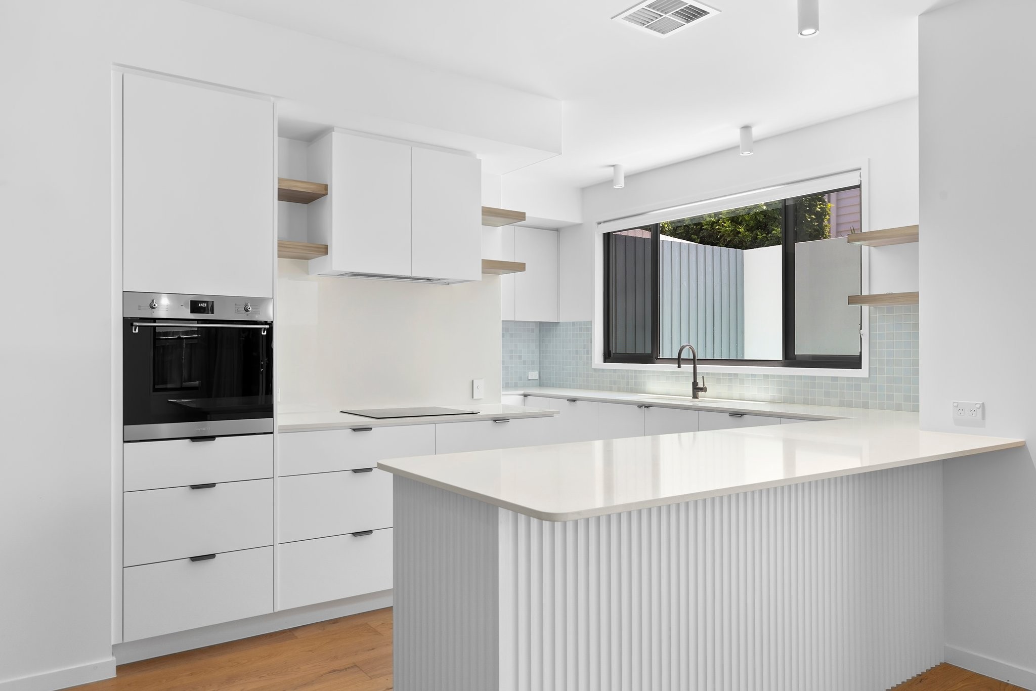 2A Vickers Street, Carina Heights, QLD 4152