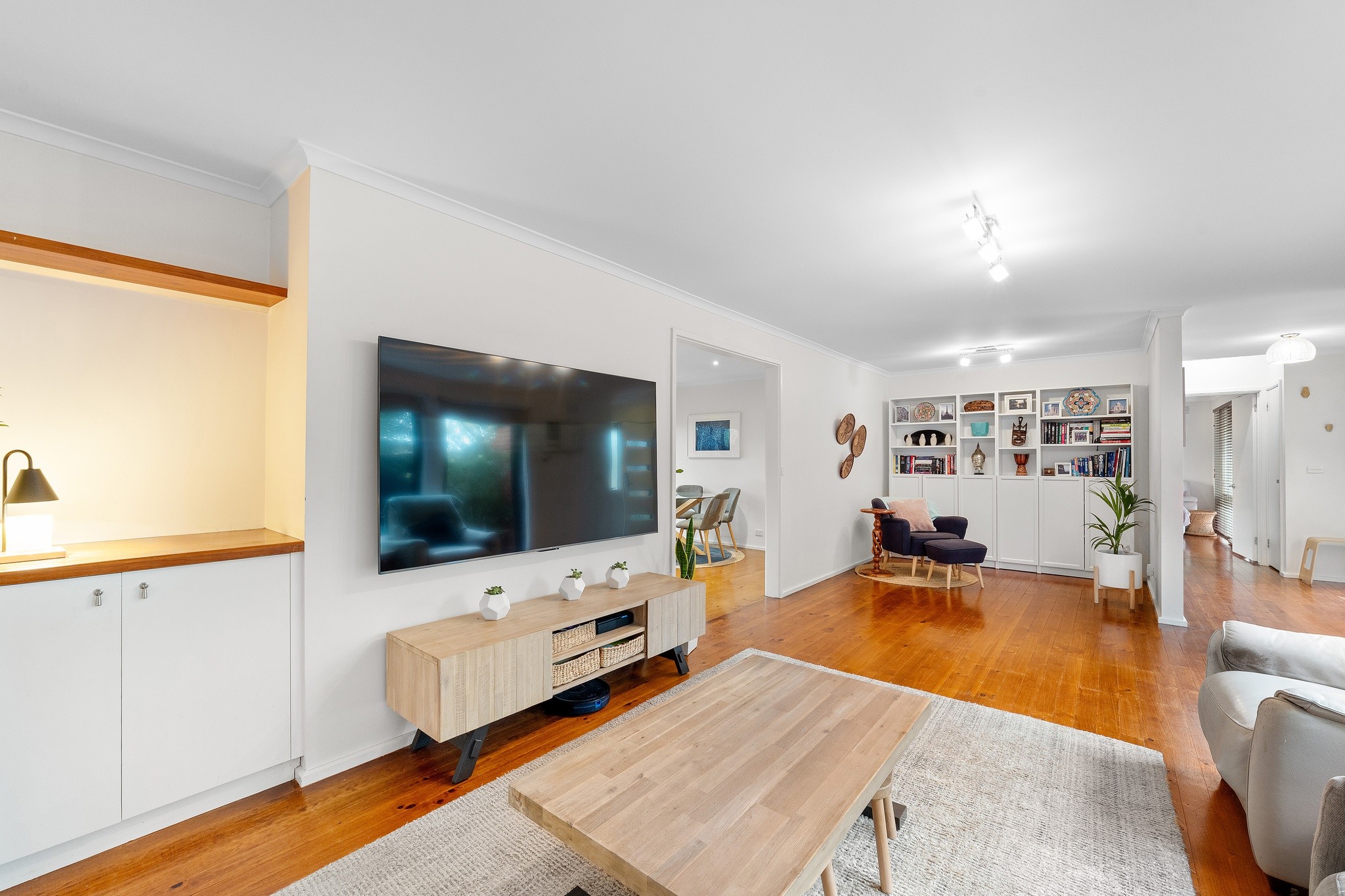 13 Amblecote Crescent, Mulgrave, VIC 3170